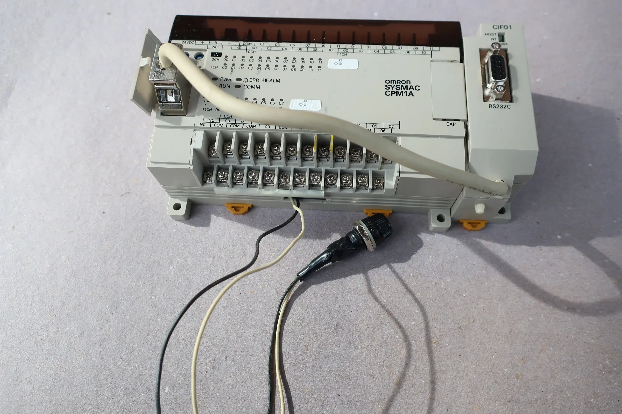 Omron Sysmac CPM1A PLC