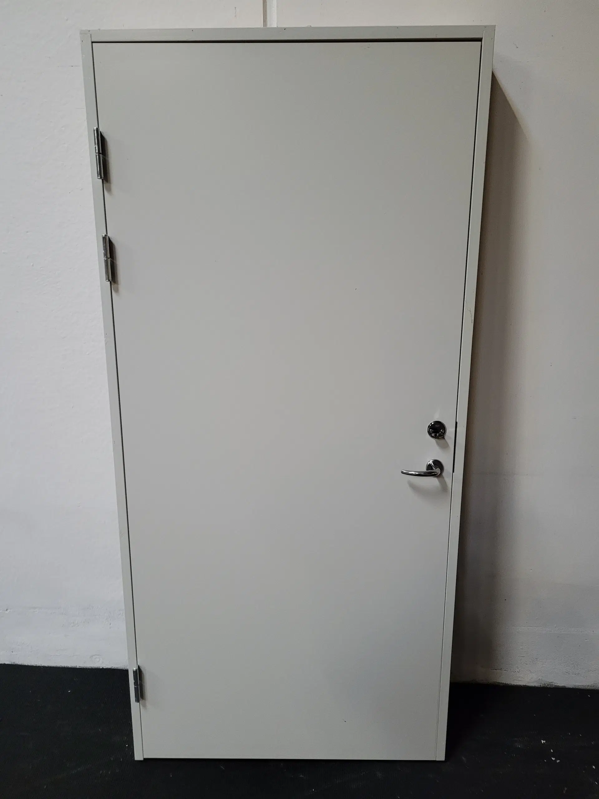 Swedoor branddør bd30 træ 985x150x2090 mm venstrehængt lysegrå