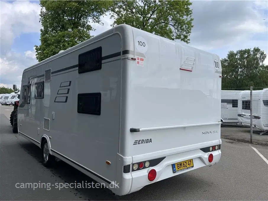 2015 - Hymer Nova SL 595   Hymer Eriba Nova SL 595 2015 m Alde centralvarme - Se den nu hos Camping-Specialistendk