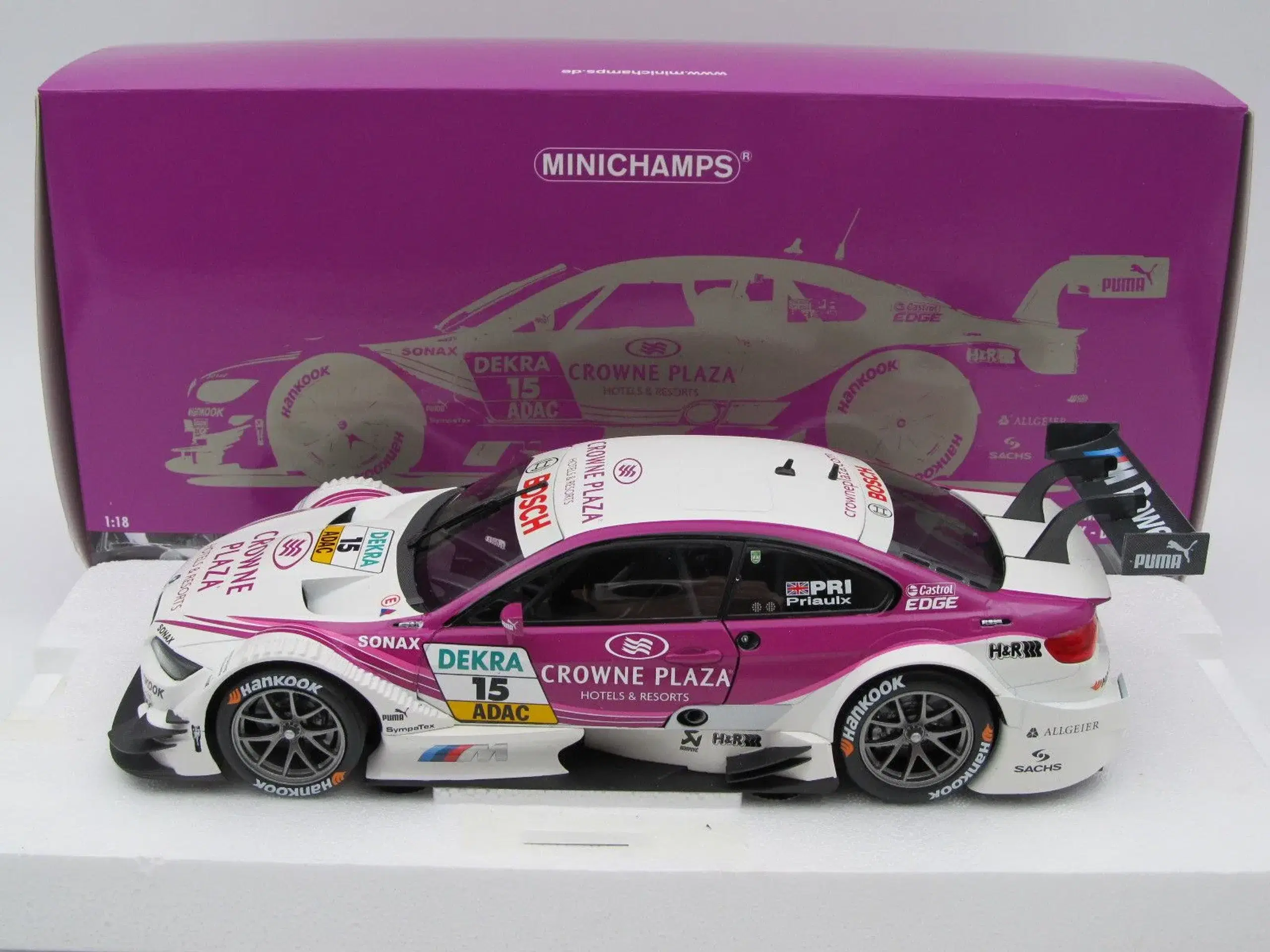 2012 BMW M3 DTM M-Performance 1:18  MINICHAMPS