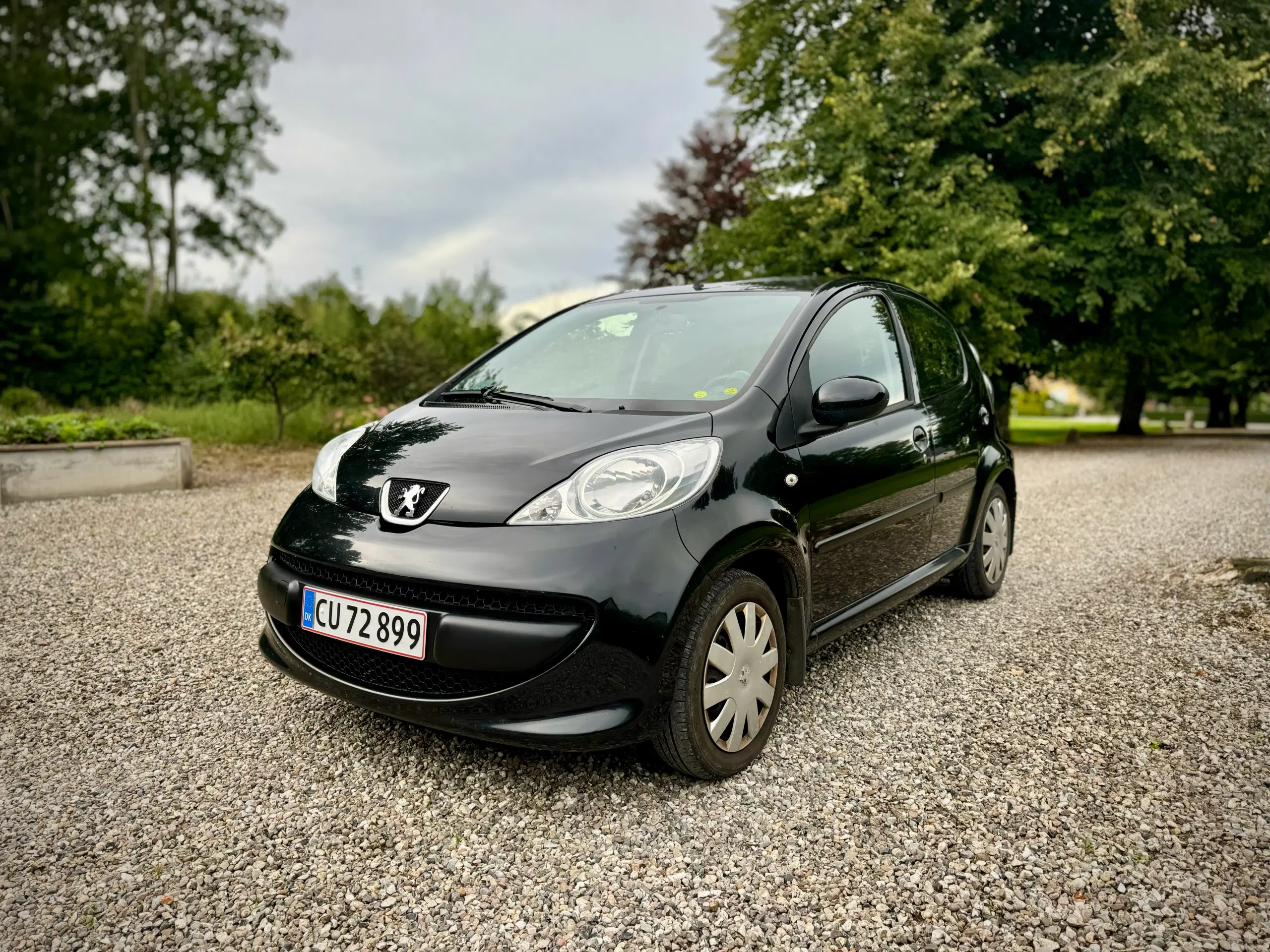 Peugeot 107 • Fartpilot og lav km