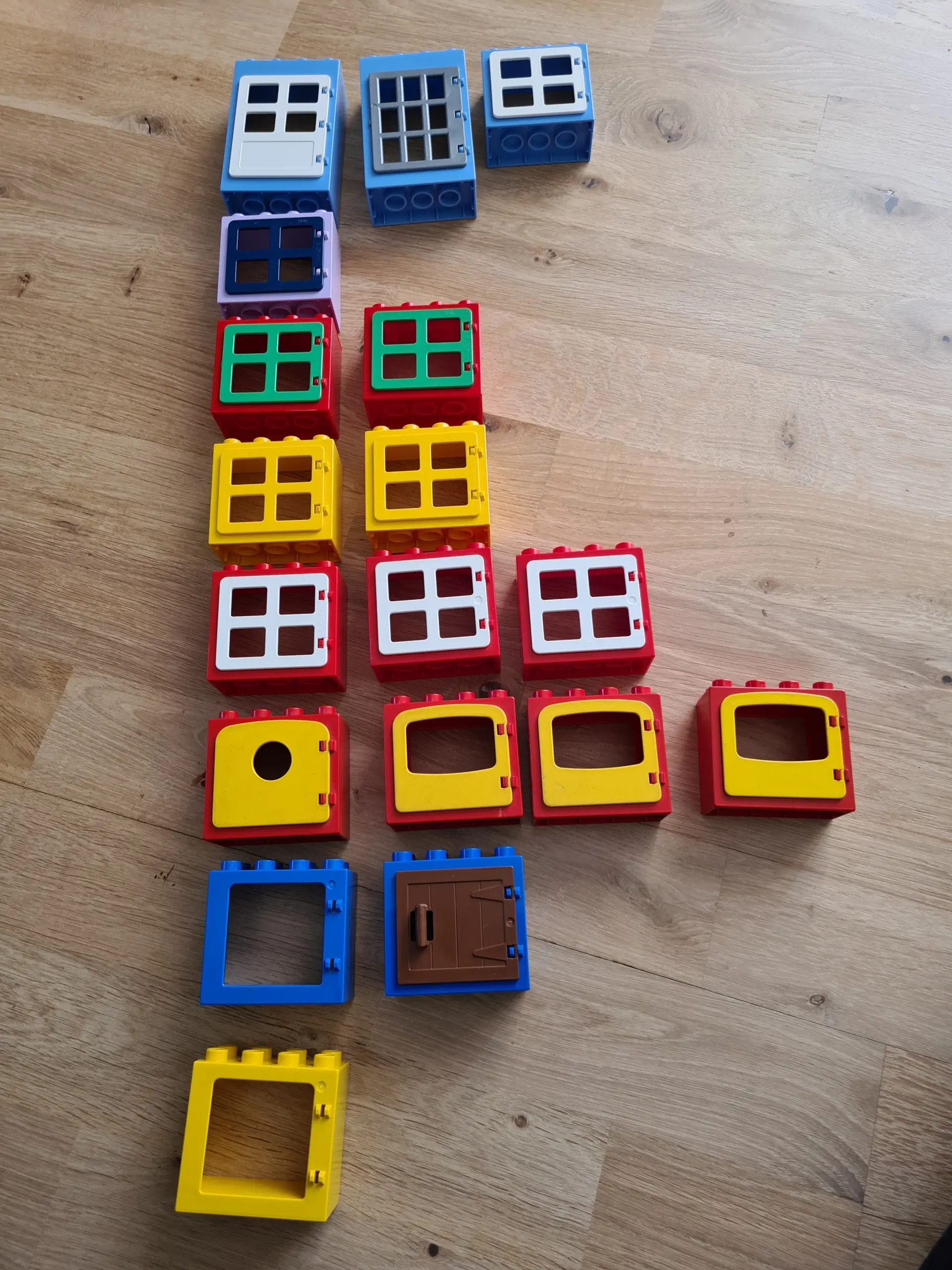 Duplo lego - døre og vinduer