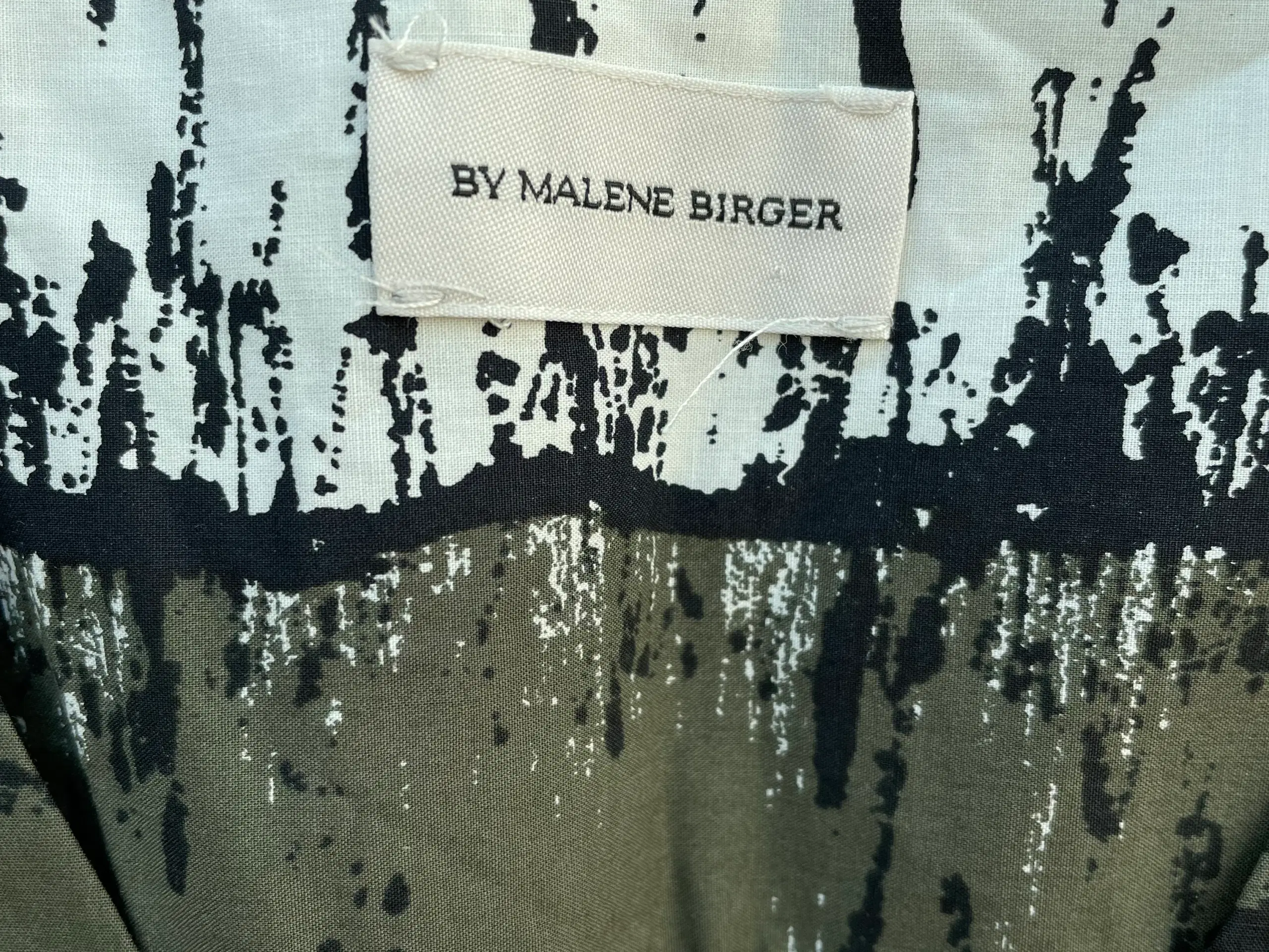 By Malene Birger skjorte