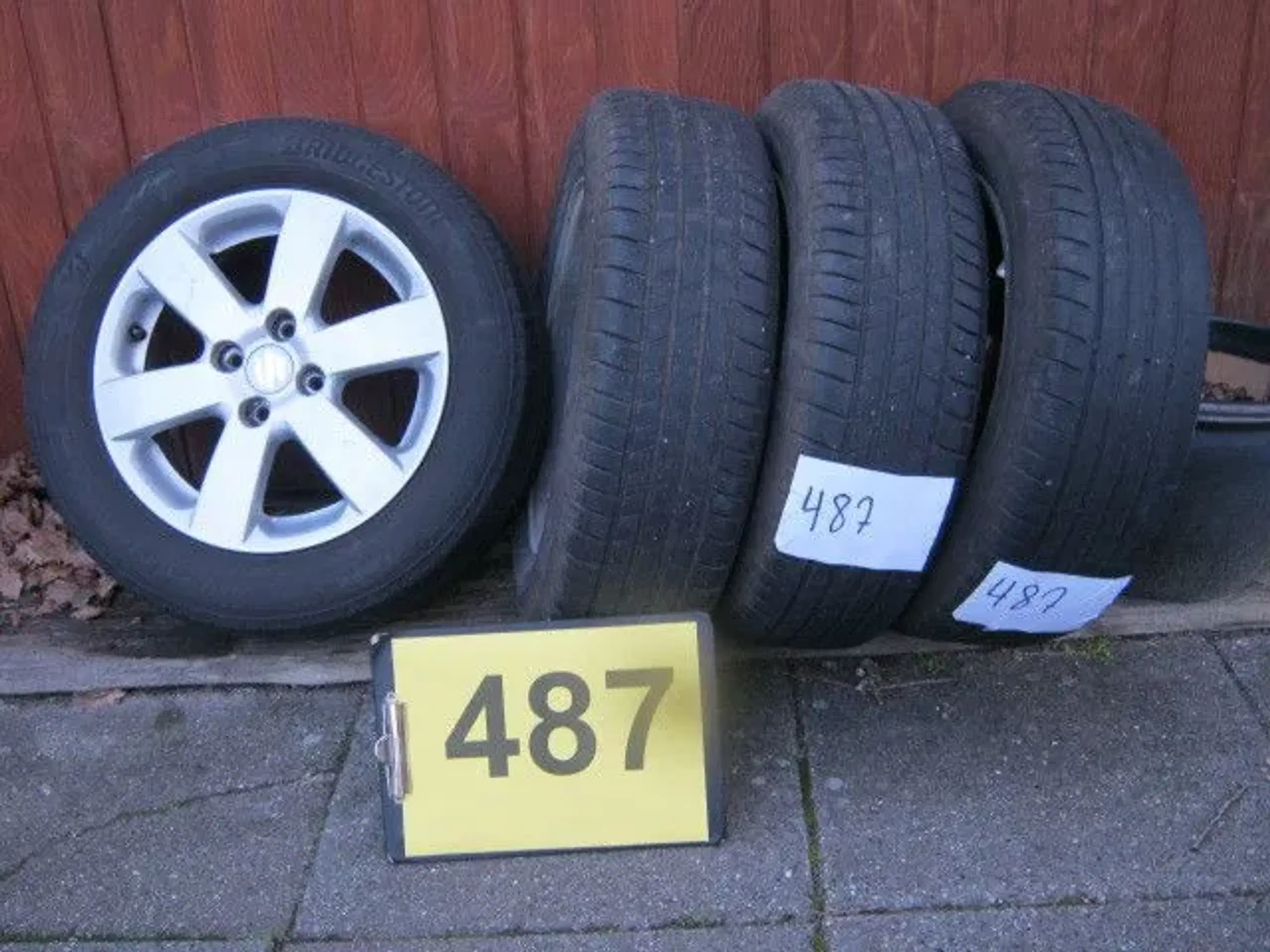 185/65 R15 Krydsmål 4x100 ET41