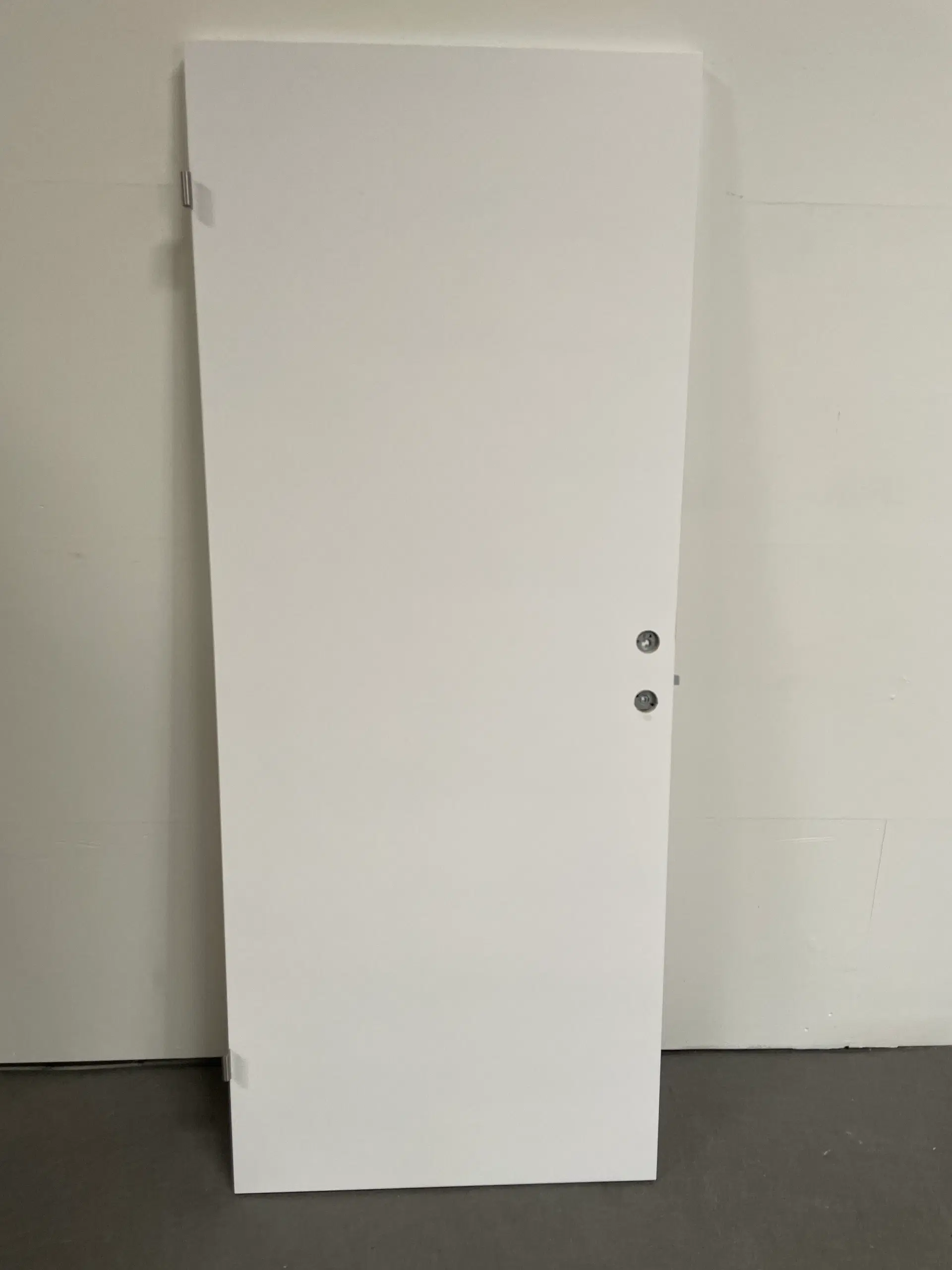 Nordicdoor massiv indvendig dør melamin 825x2048mm venstrehængt hvid