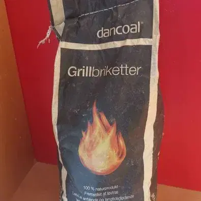 Grillbriketter