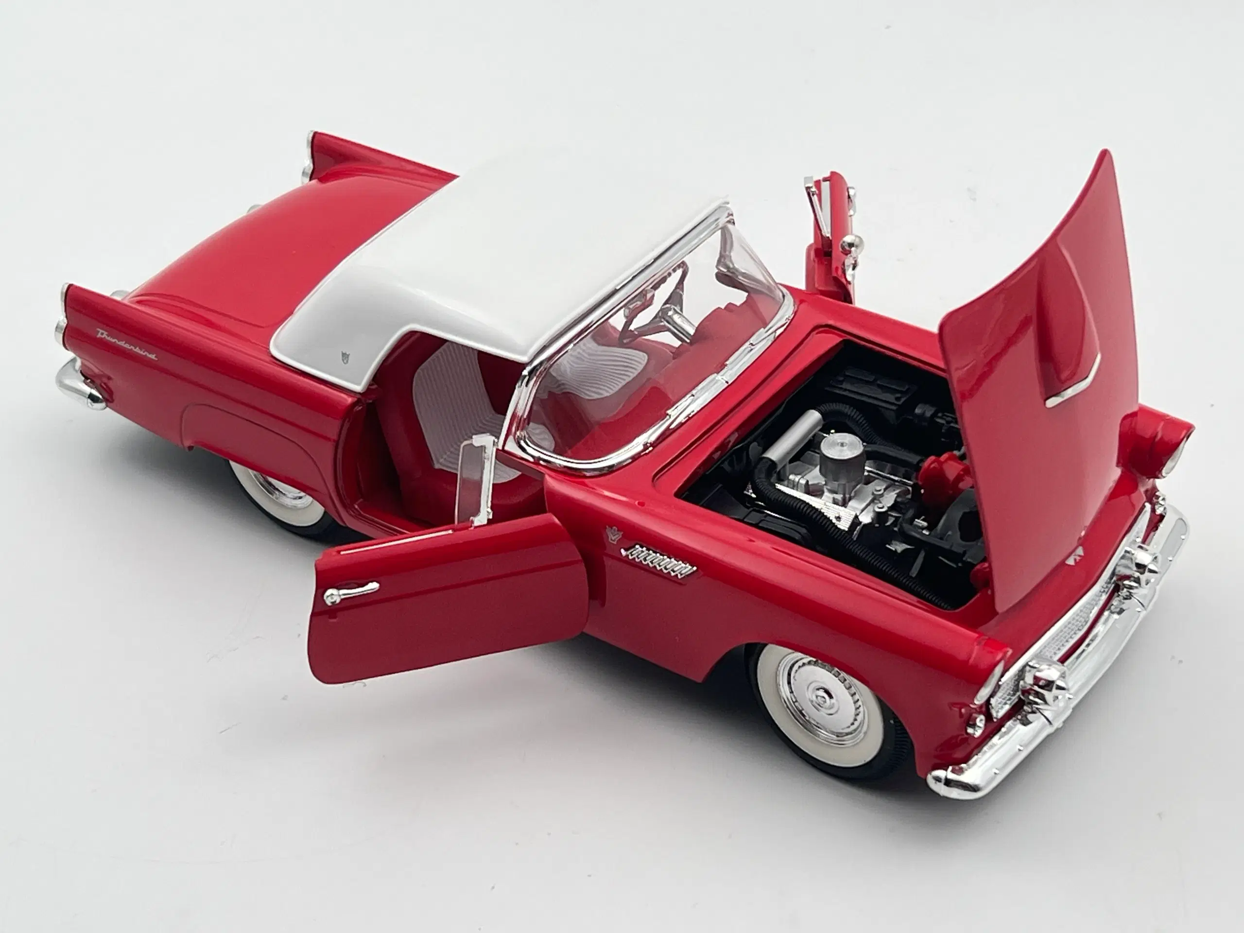 1955 Ford Thunderbird Convertible 1:18