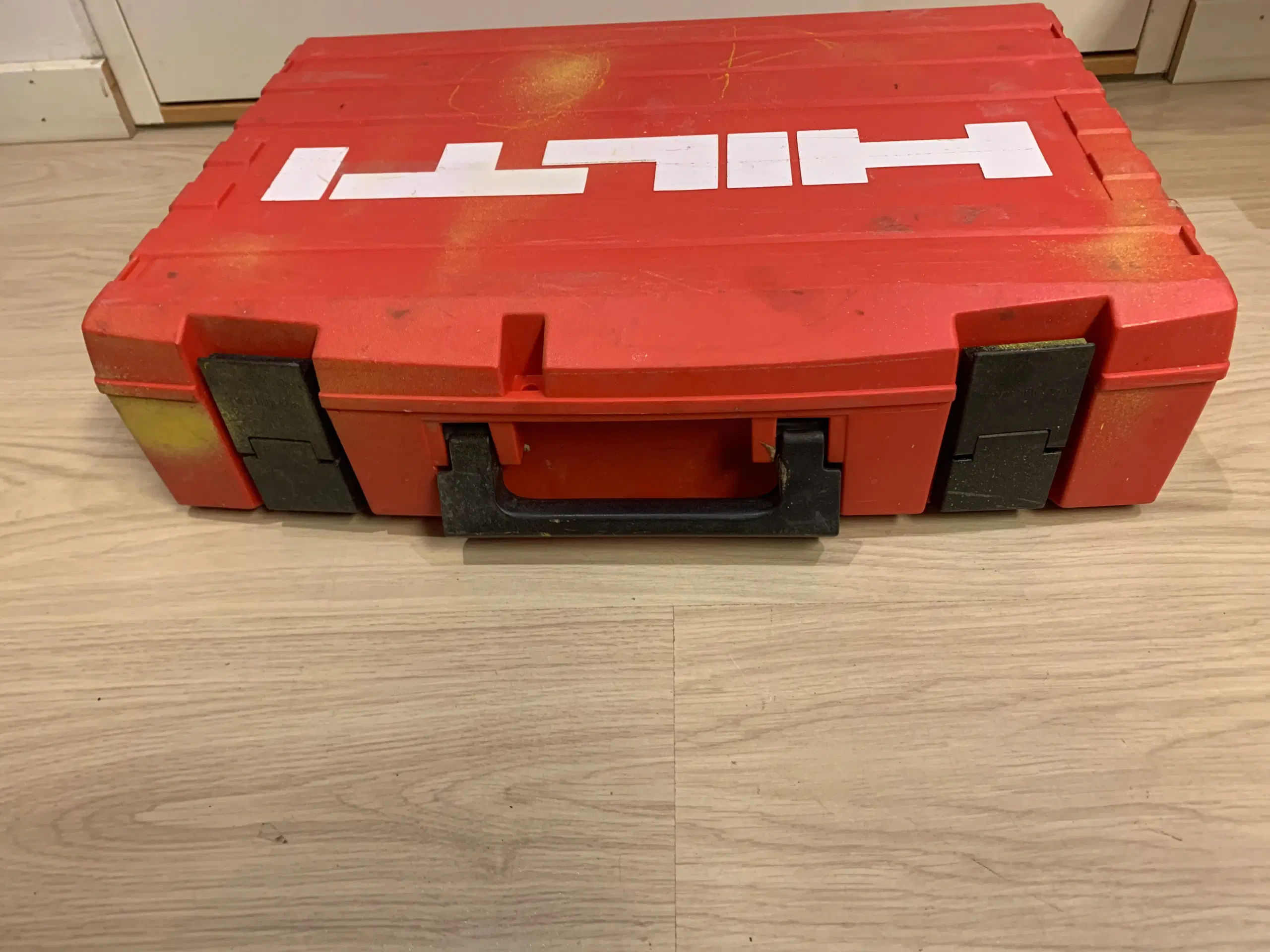 Hilti BD2000 liminjiceringspistol