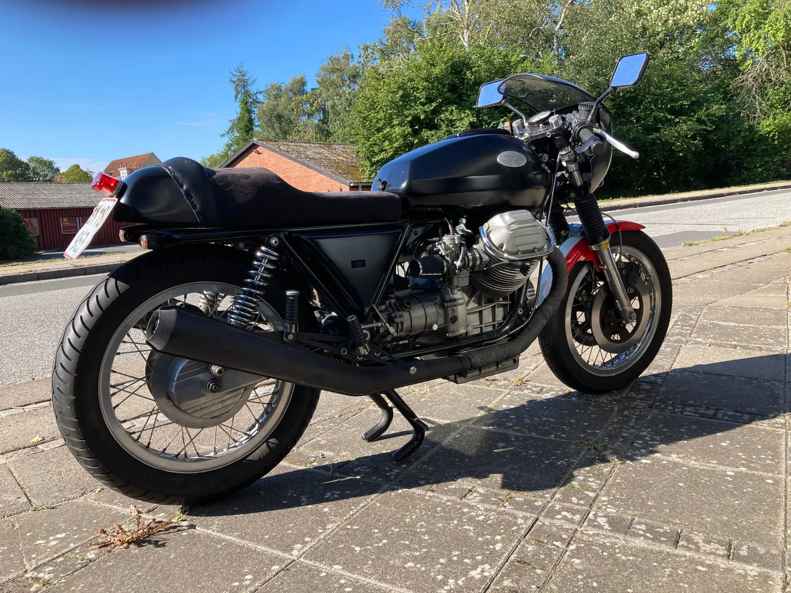 Moto Guzzi 1000cc modificeret