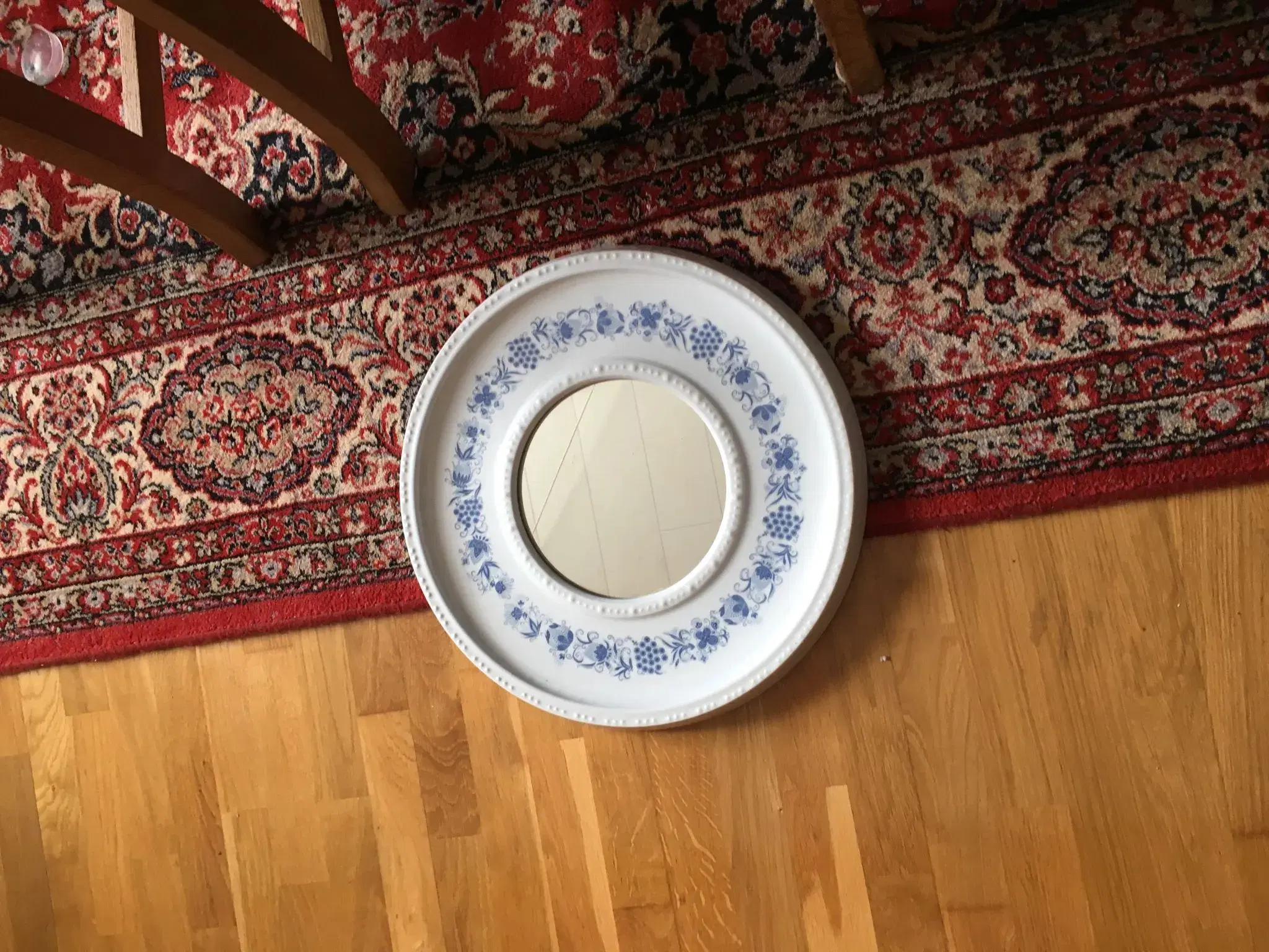 Porcelæns spejl