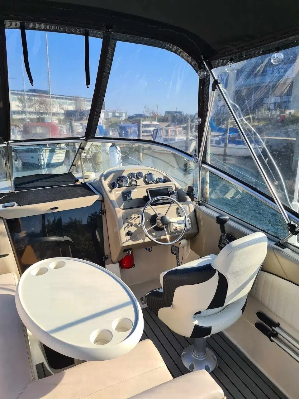 Bayliner 2355