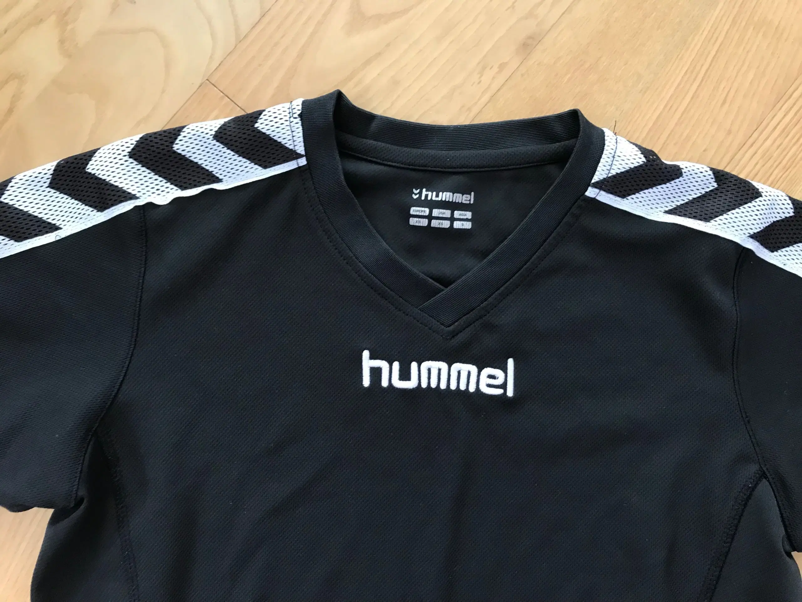 T-shirt HUMMEL: str S