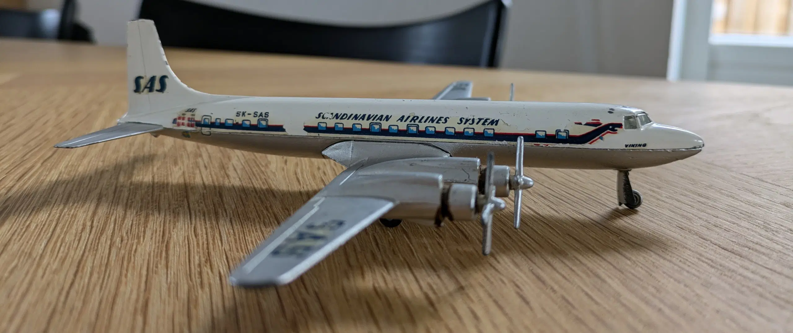 Tekno No 765 Douglas DC-7C SK-SAS Viking