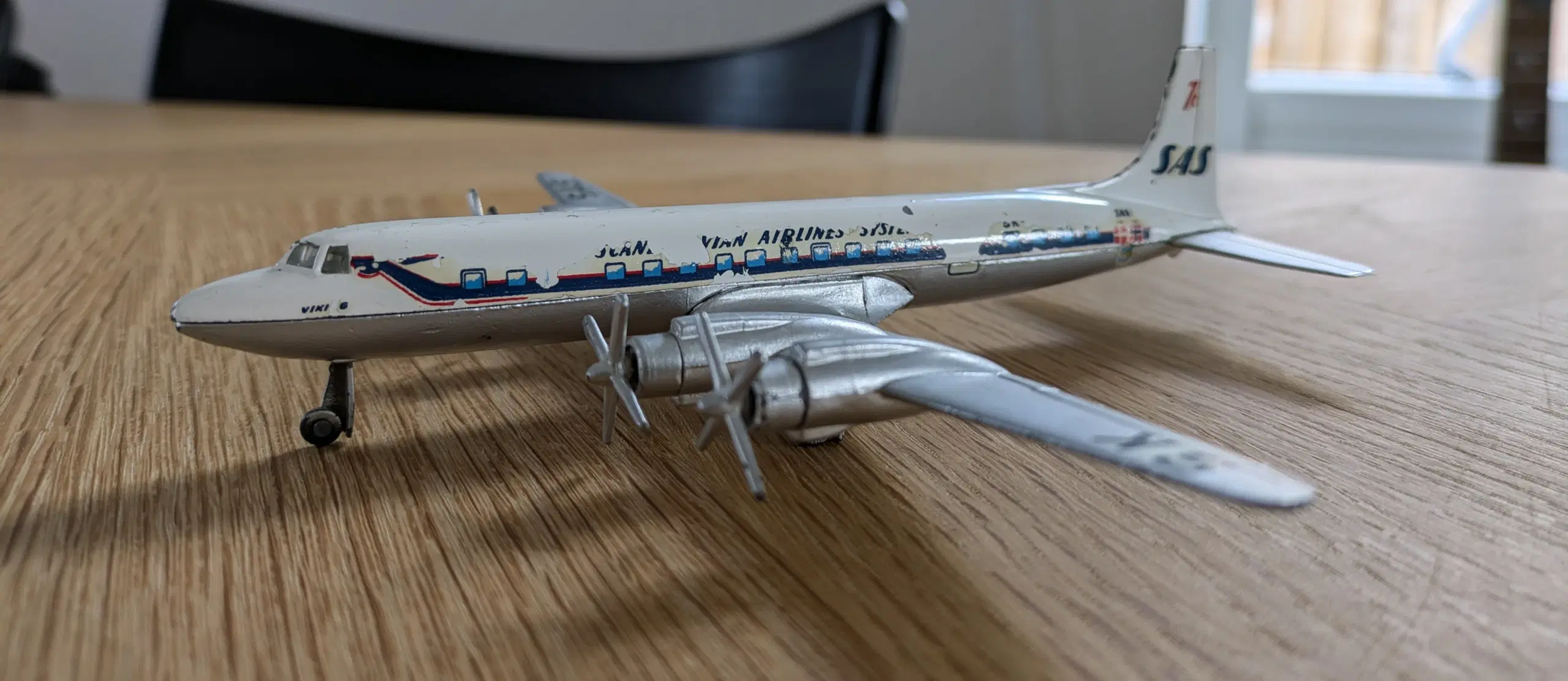 Tekno No 765 Douglas DC-7C SK-SAS Viking