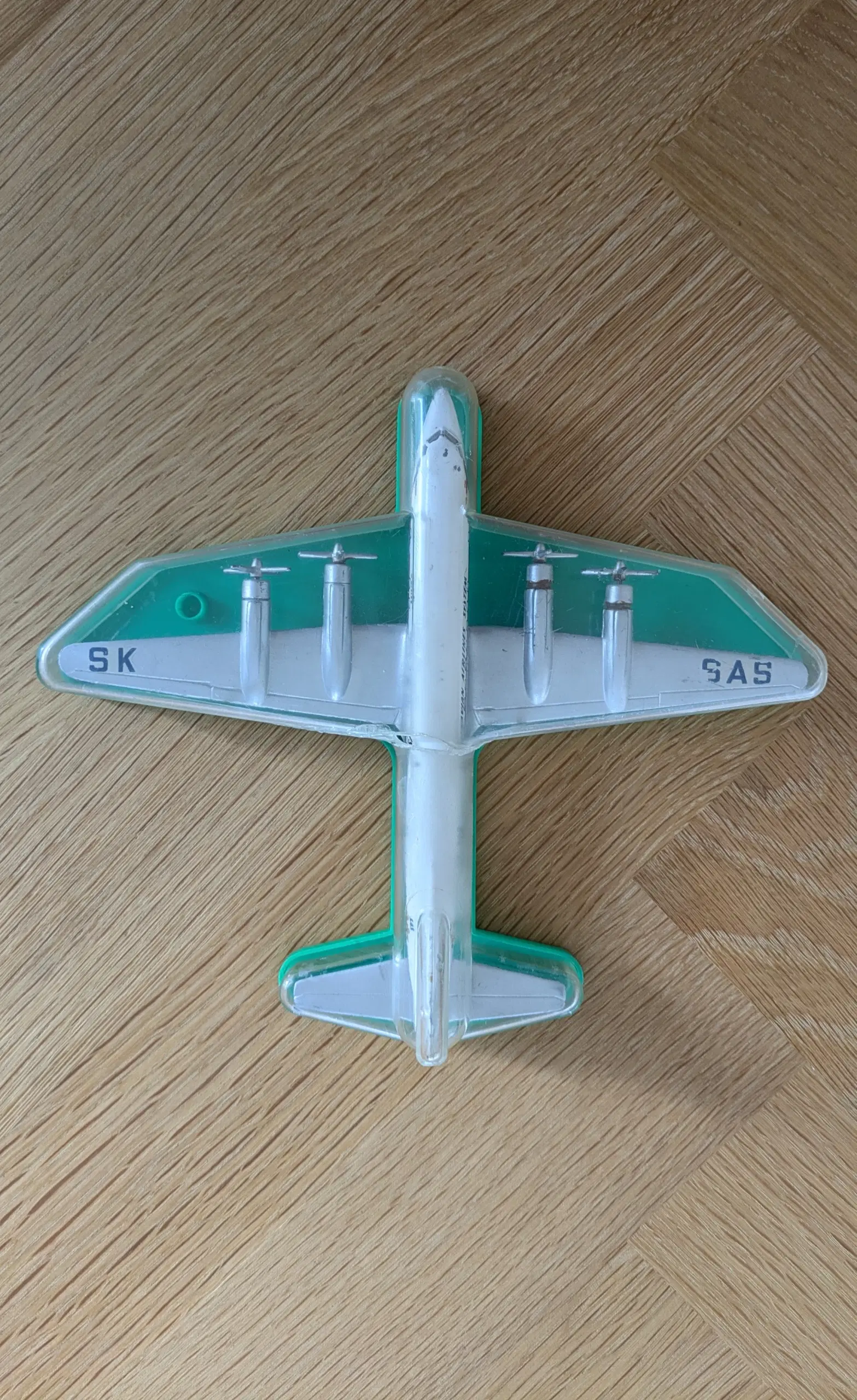 Tekno No 765 Douglas DC-7C SK-SAS Viking