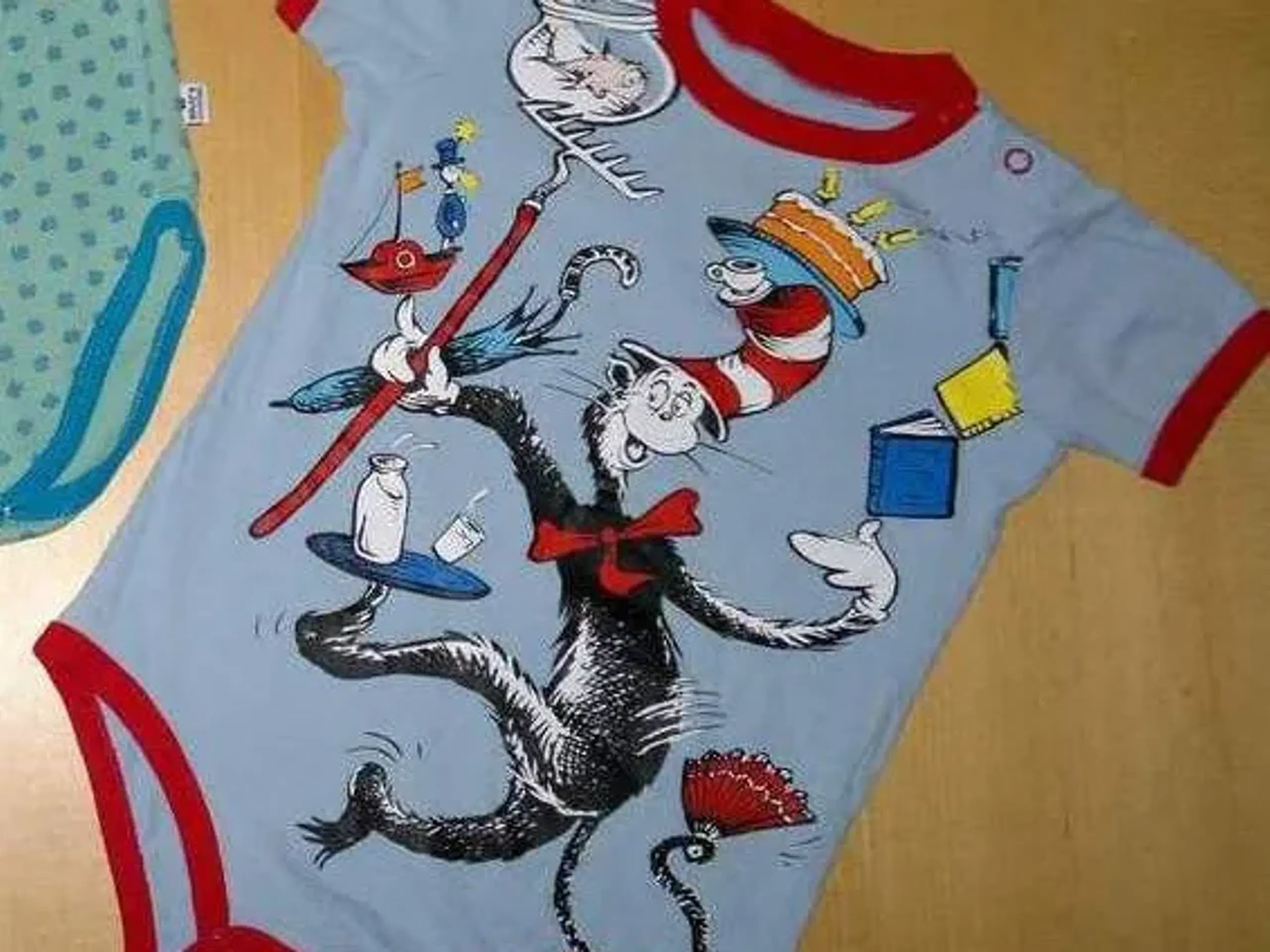 Ny Dr Seuss med Mr Cat Str 92