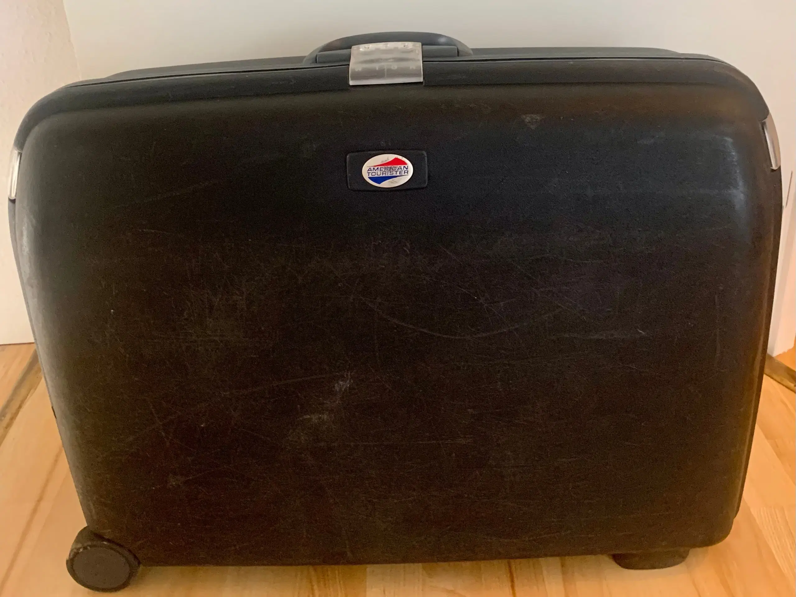 American Tourister kuffert