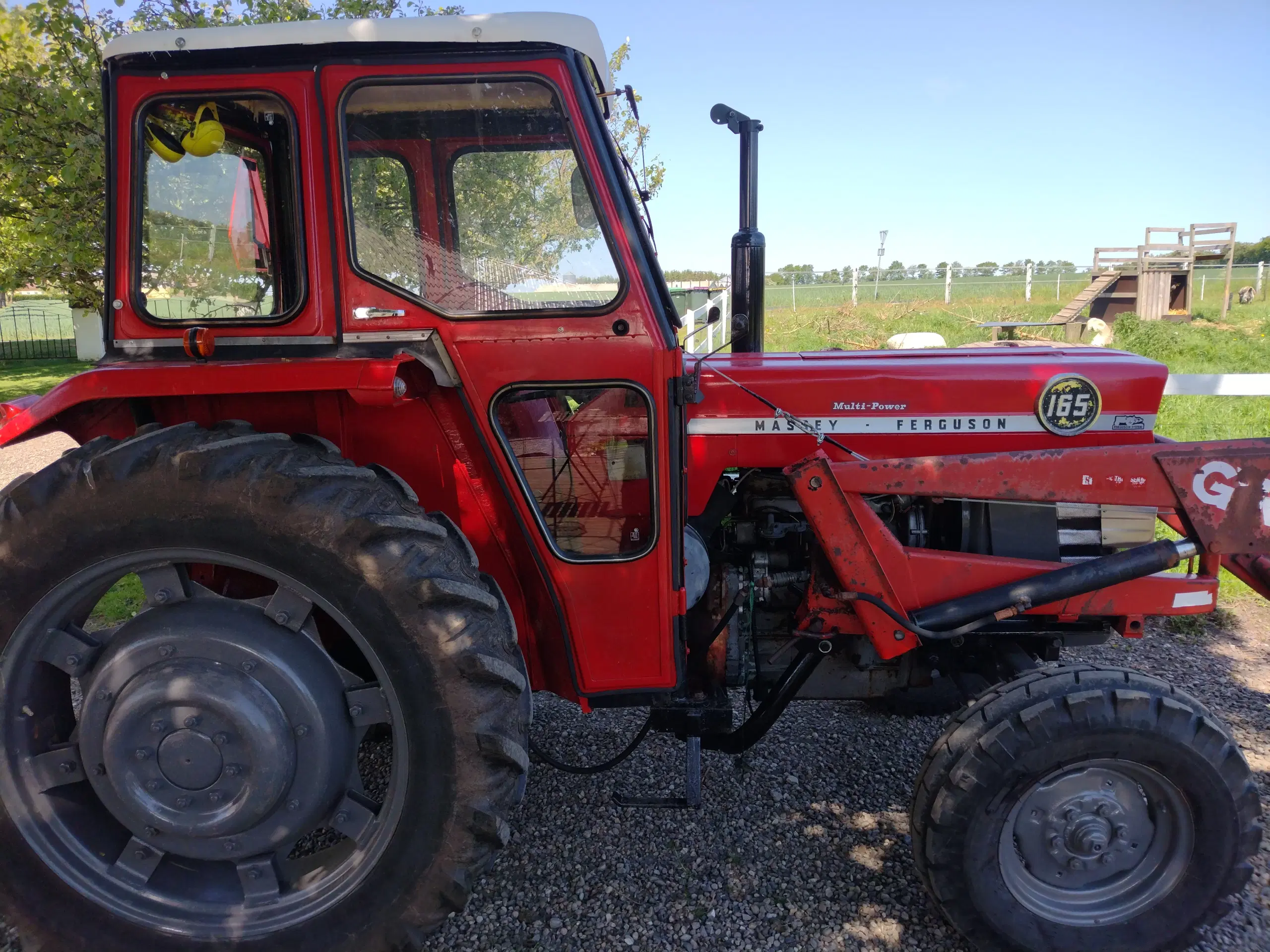 Massey Ferguson 165