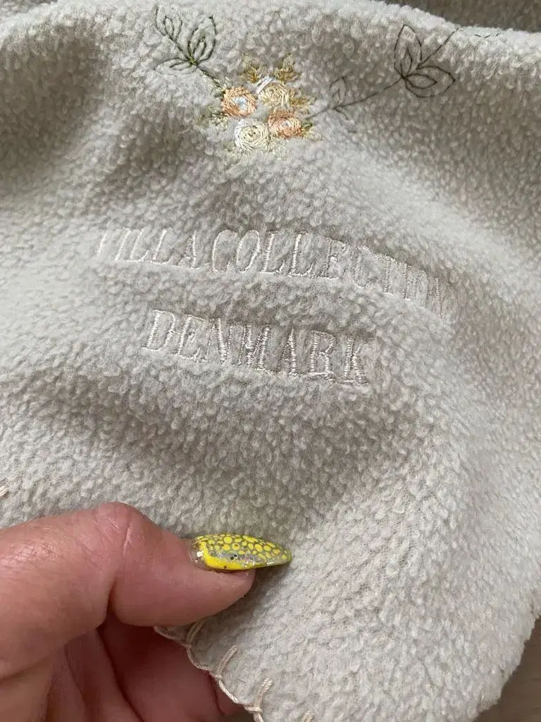 Smukt tæppe/plaid fra Villa collection