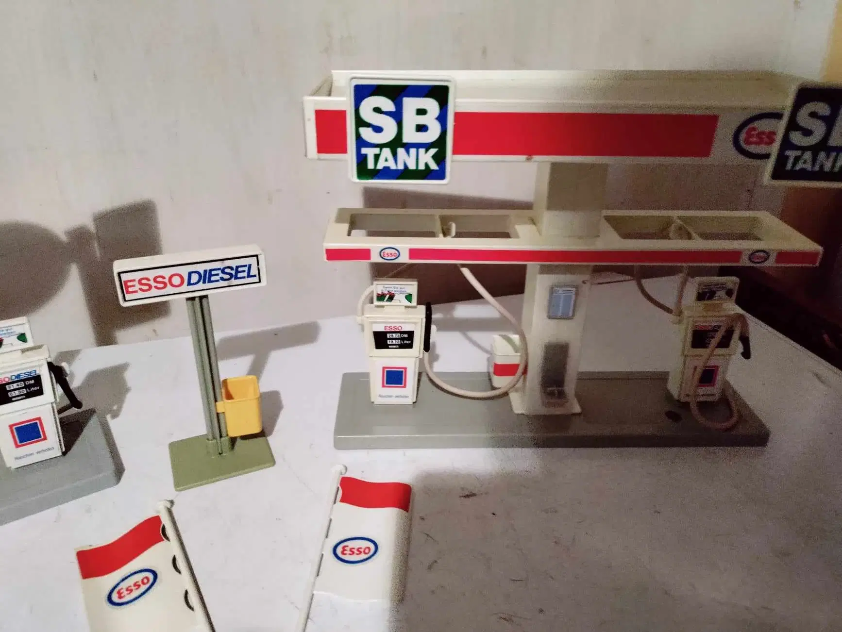 playmobil  esso tankstation