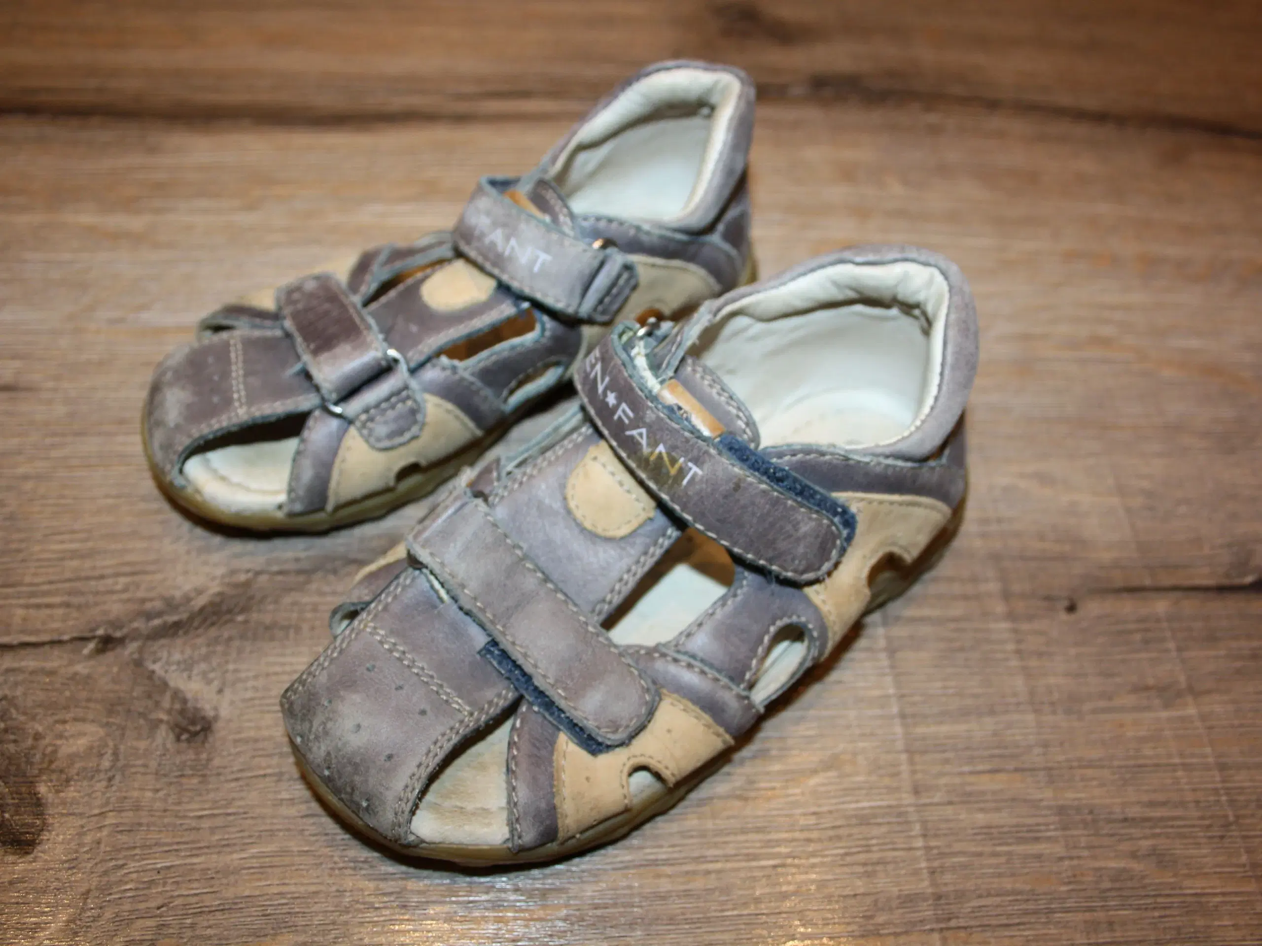 sandaler fra InFant i str 26