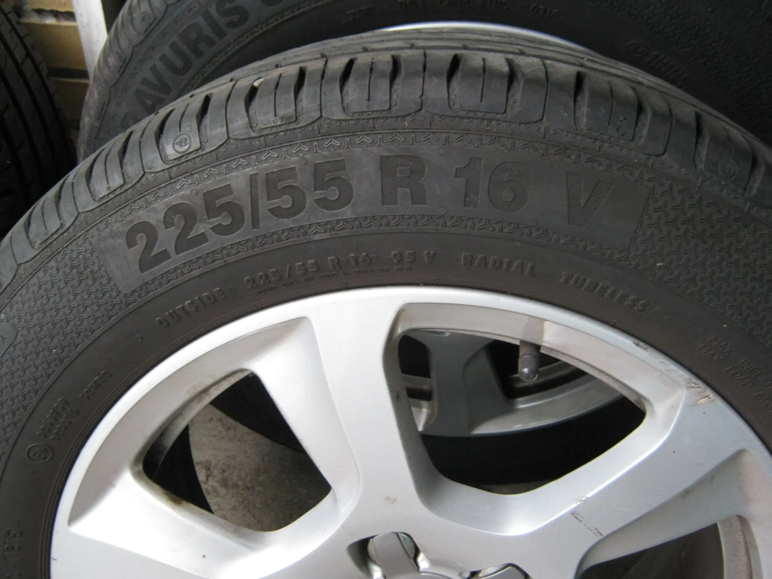 4 Sommerdæk 225 / 55 R16 V 5 x 112 mm