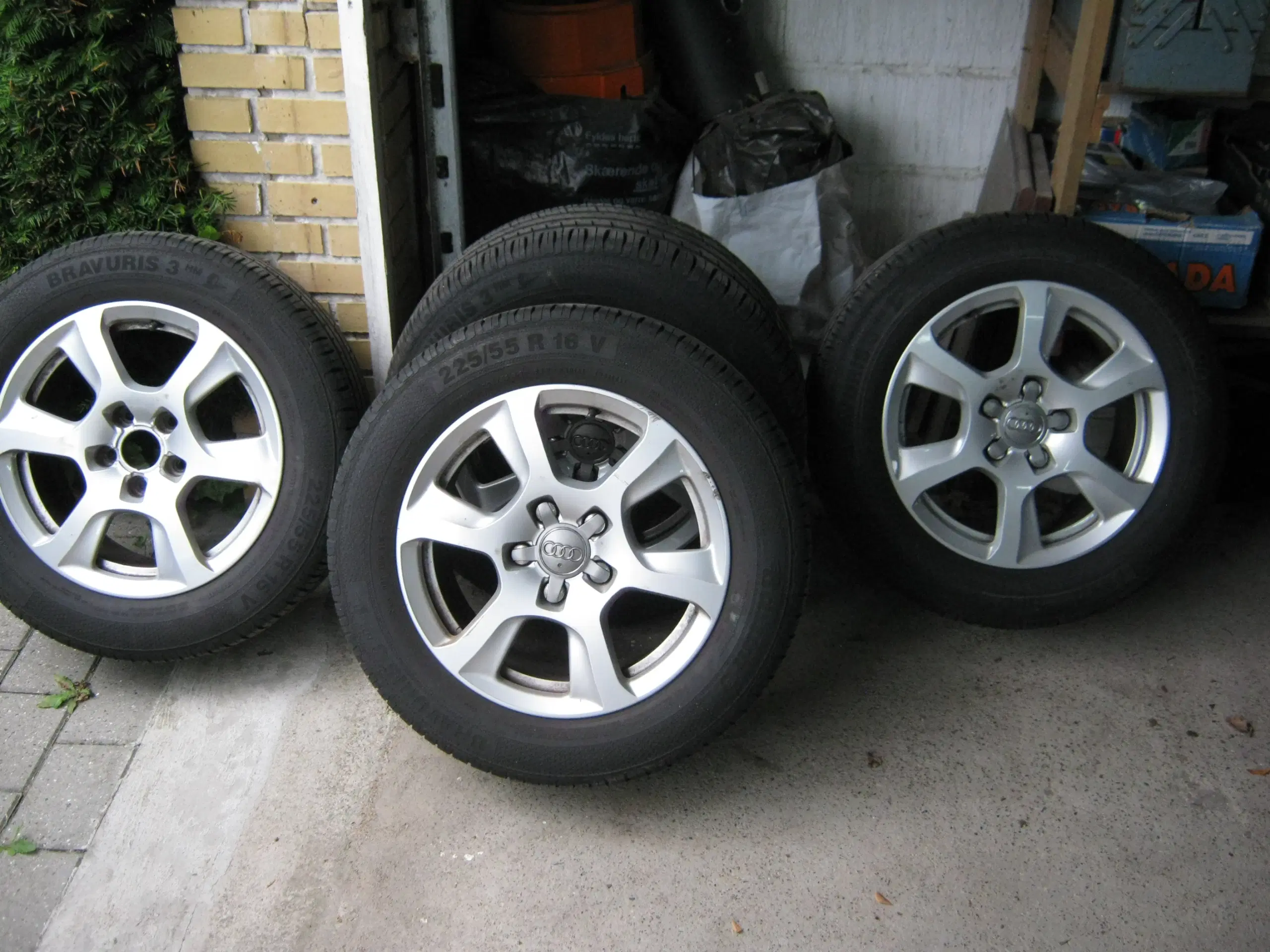 4 Sommerdæk 225 / 55 R16 V 5 x 112 mm