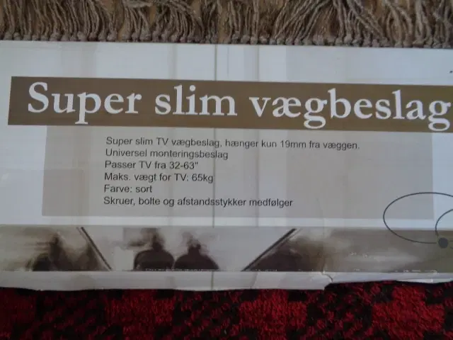 Vægbeslag