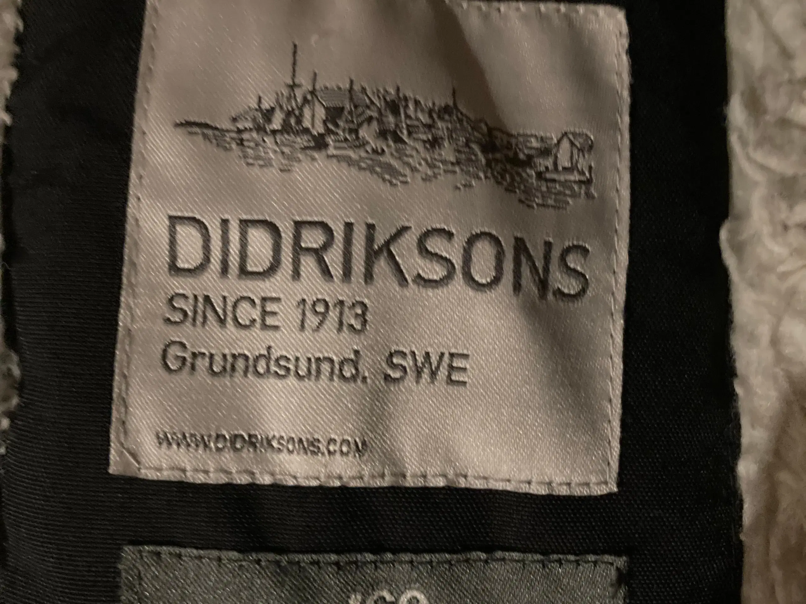 Didriksons - lækker vinterjakke