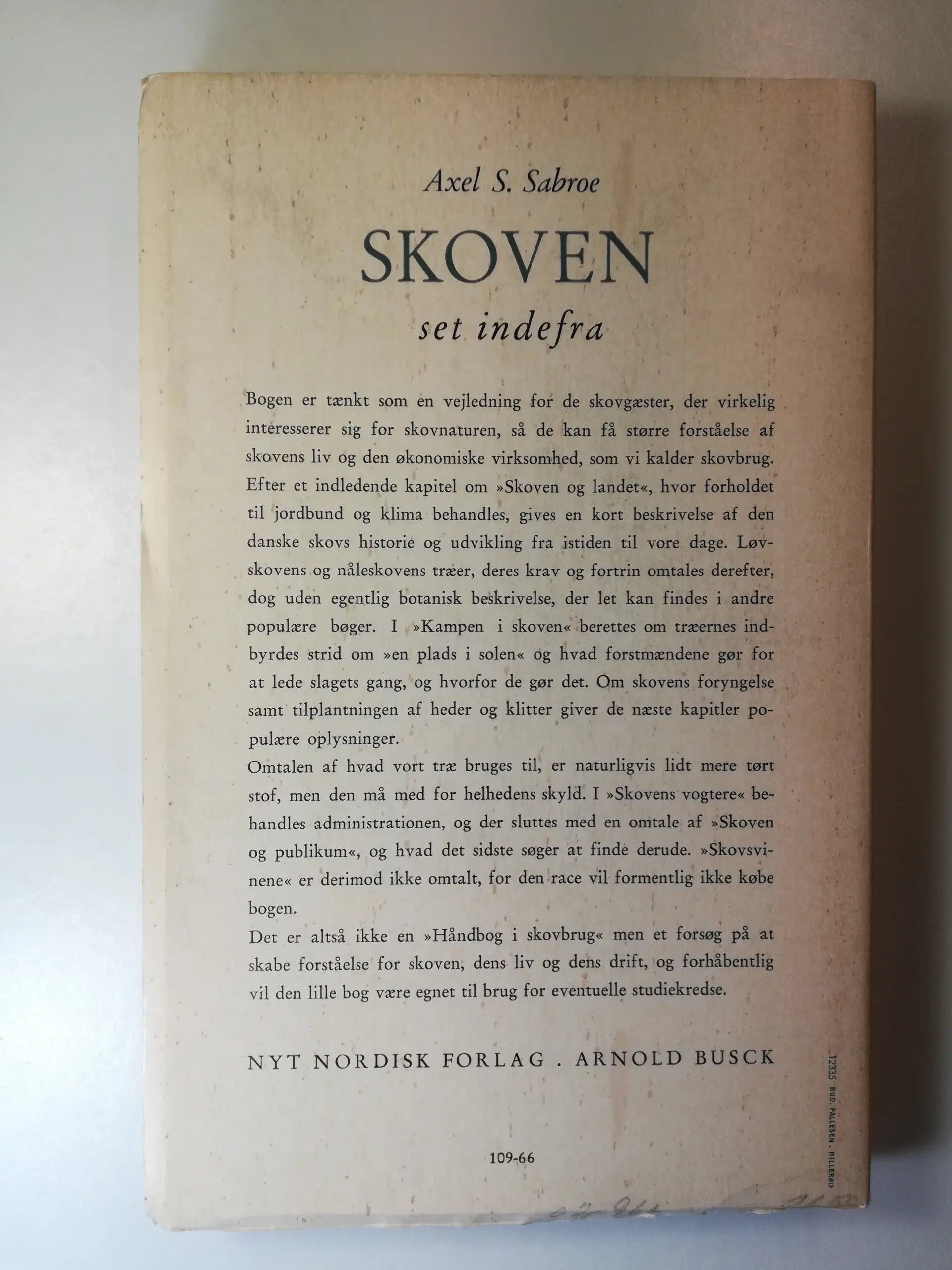 Skoven set indefra af Axel S Sabroe