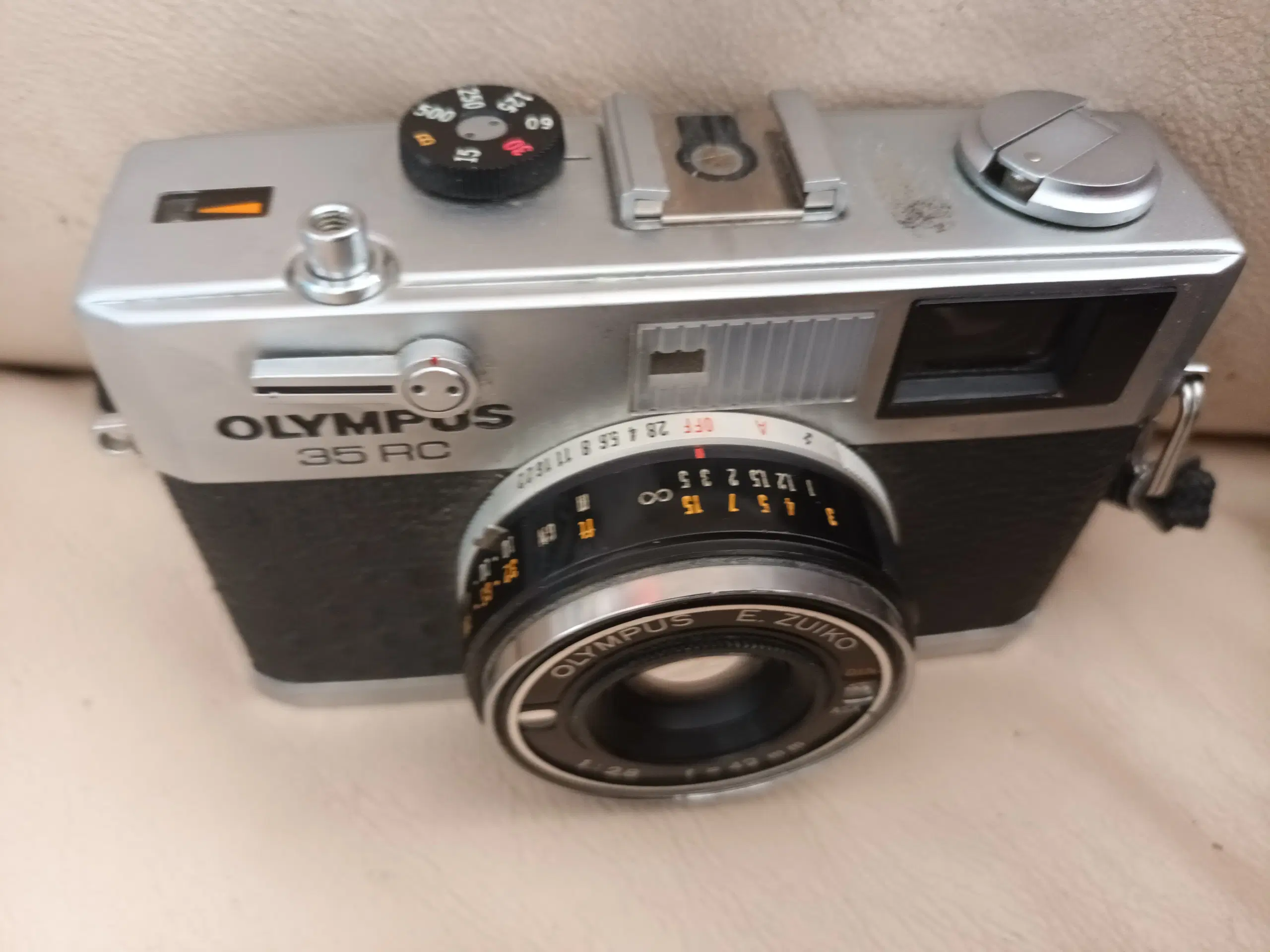 Olympus 35 RC er et 35mm analogt Rangefindekamera