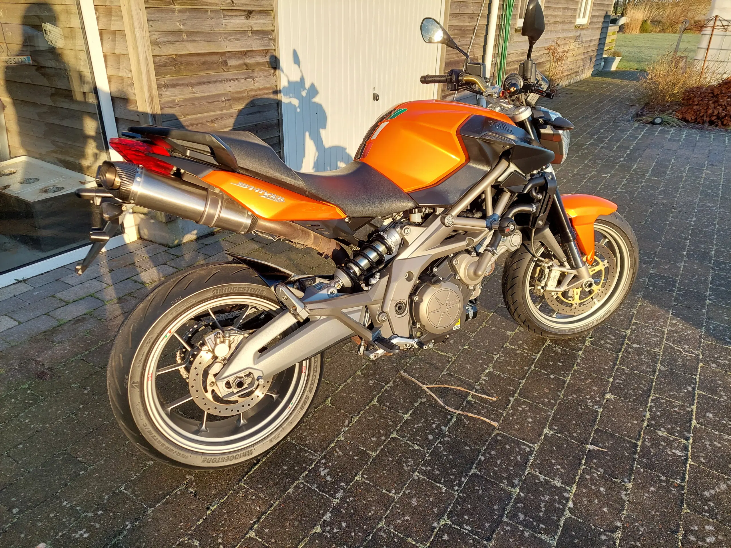 Aprilia Shiver 750