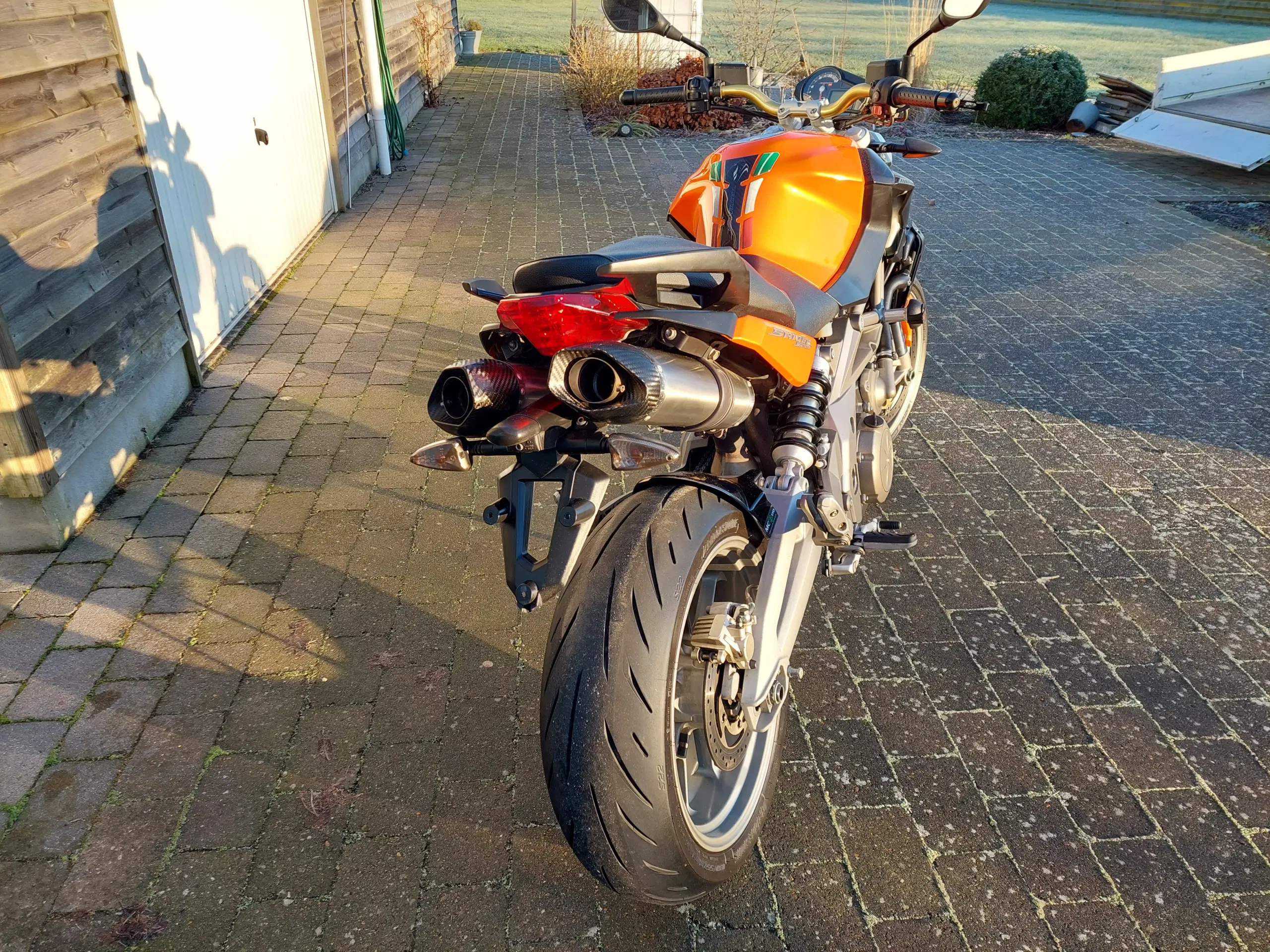 Aprilia Shiver 750