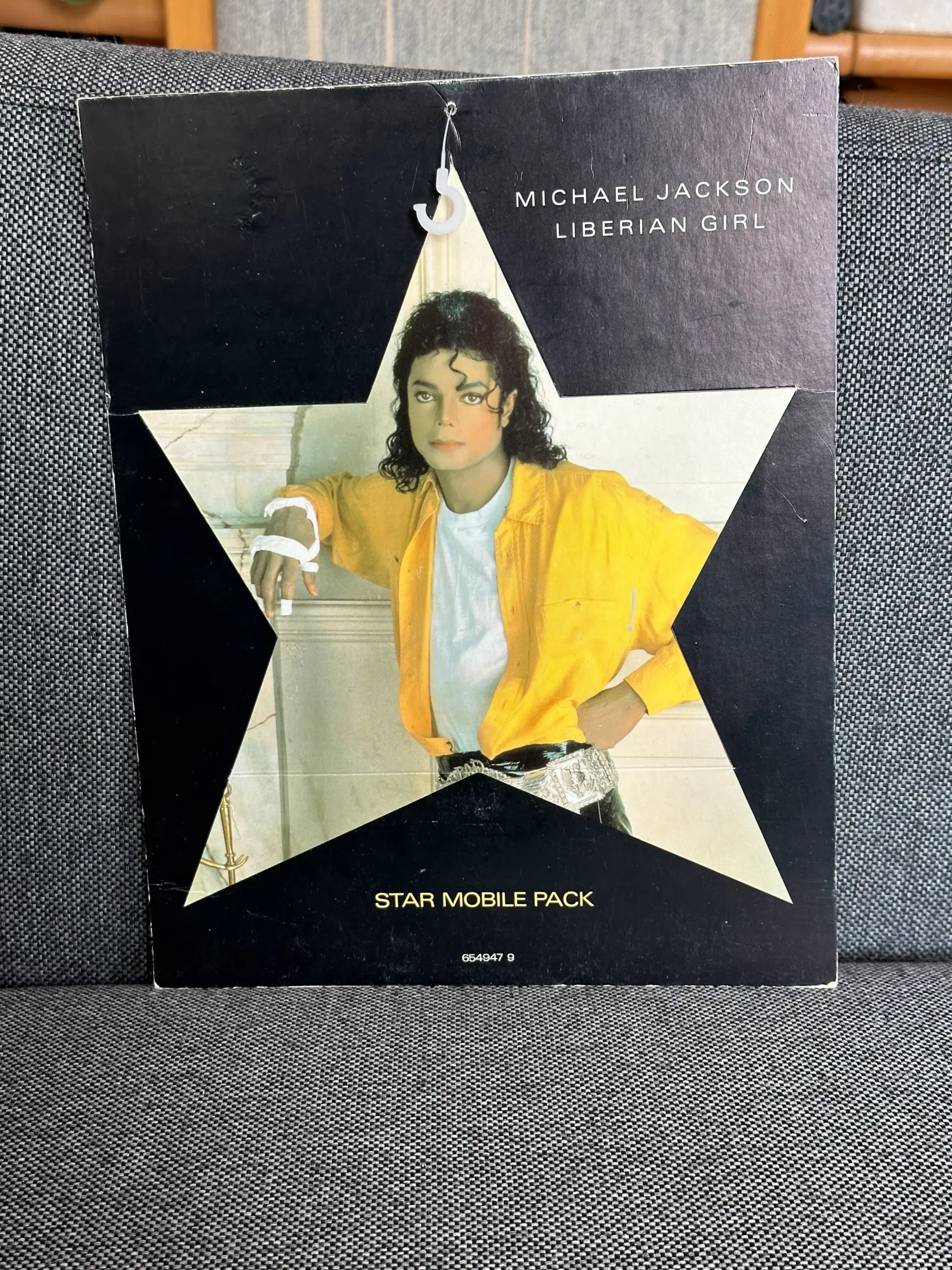 Michael Jackson 7” Liberian Girl star Mobile pack