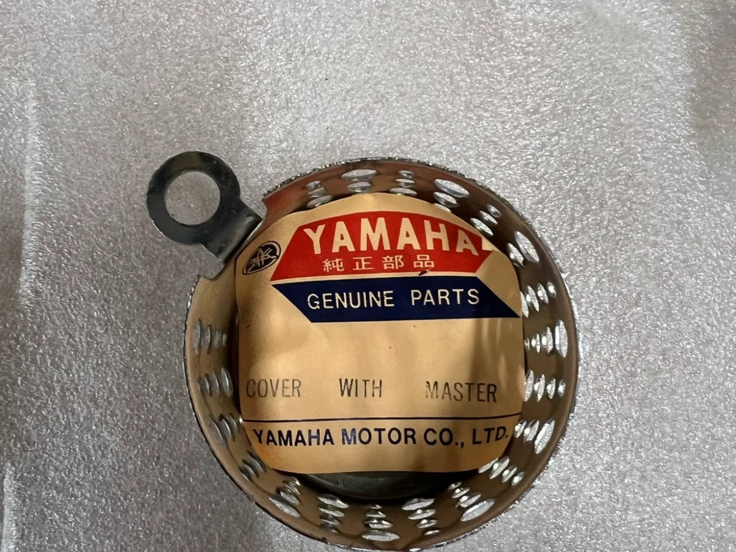 Yamaha fs1 Nos cover 76dx