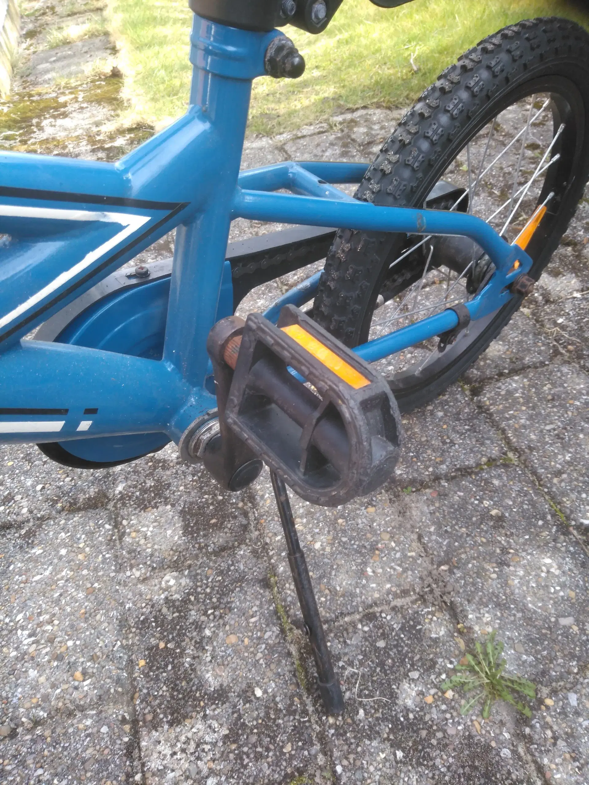 Jeg har denne blå cykel til salg Mærke ukendt