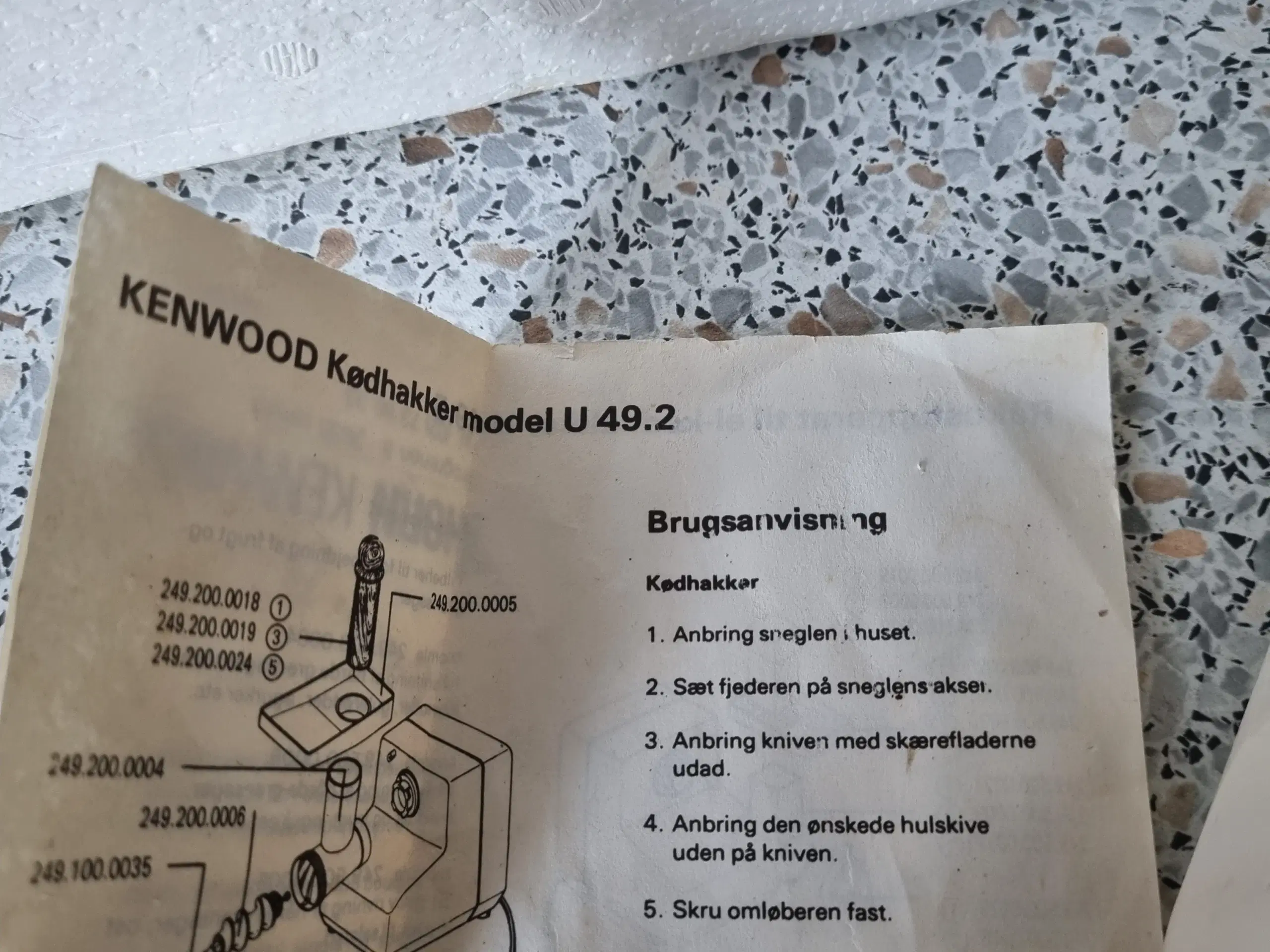 Kenwood kødhakker med pølserør