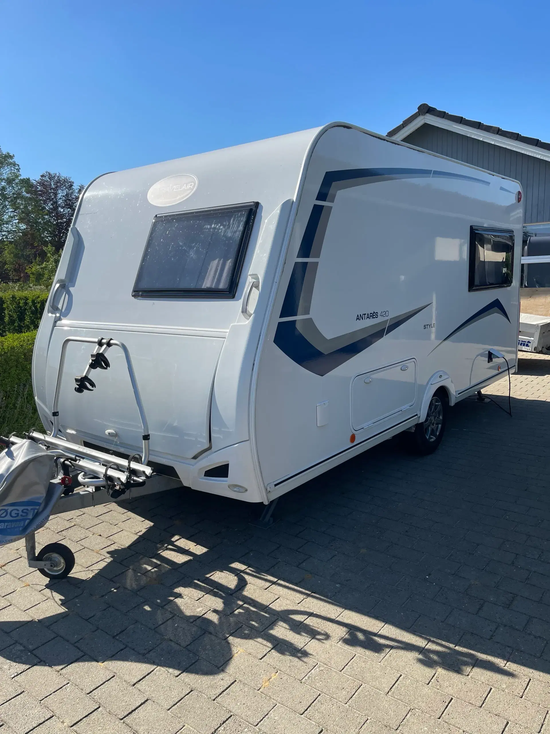 Flot Caravelair 420 Antares Dk edition 2019/2020