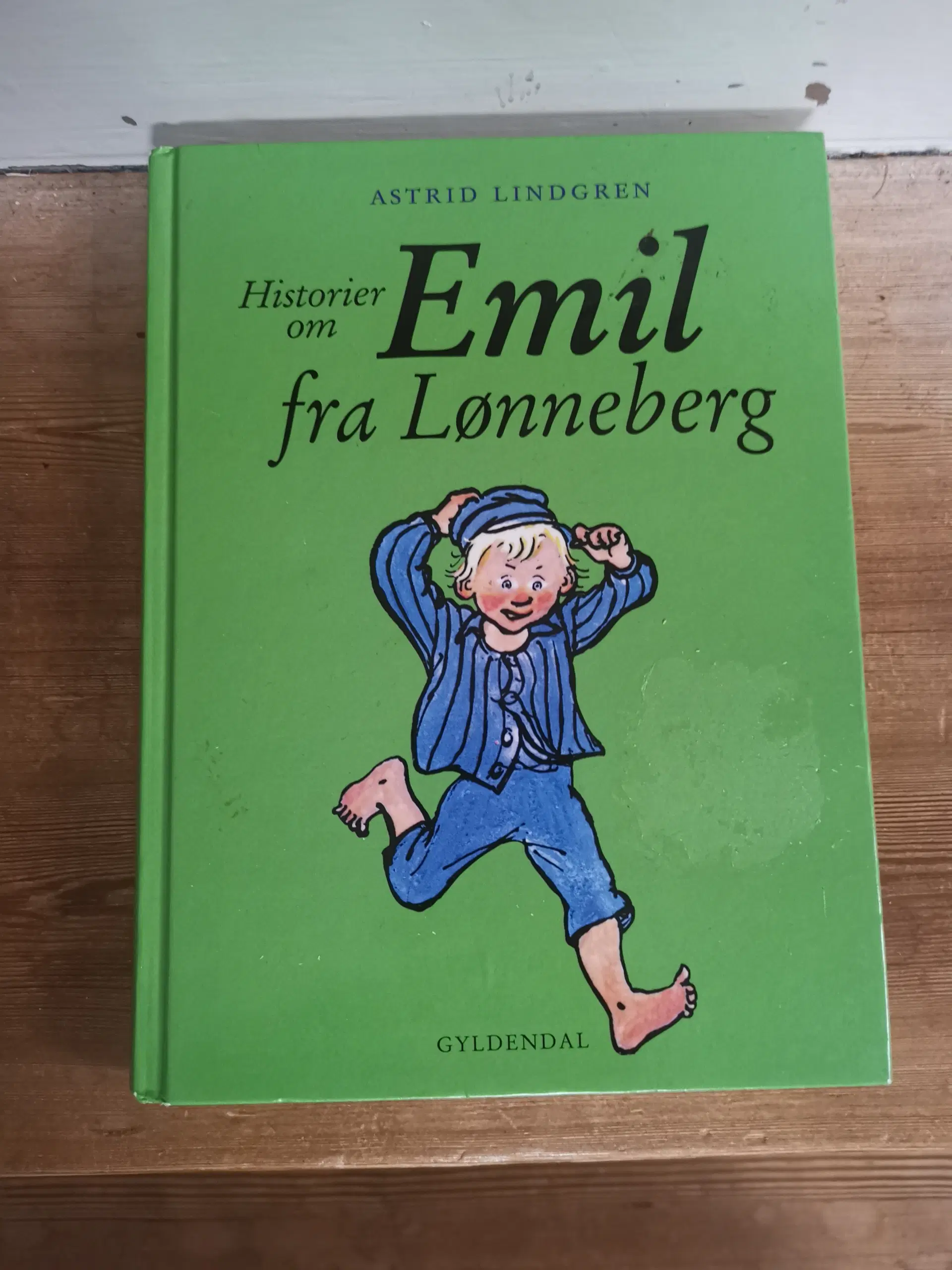 Historier om Emil fra Lønneberg Bog