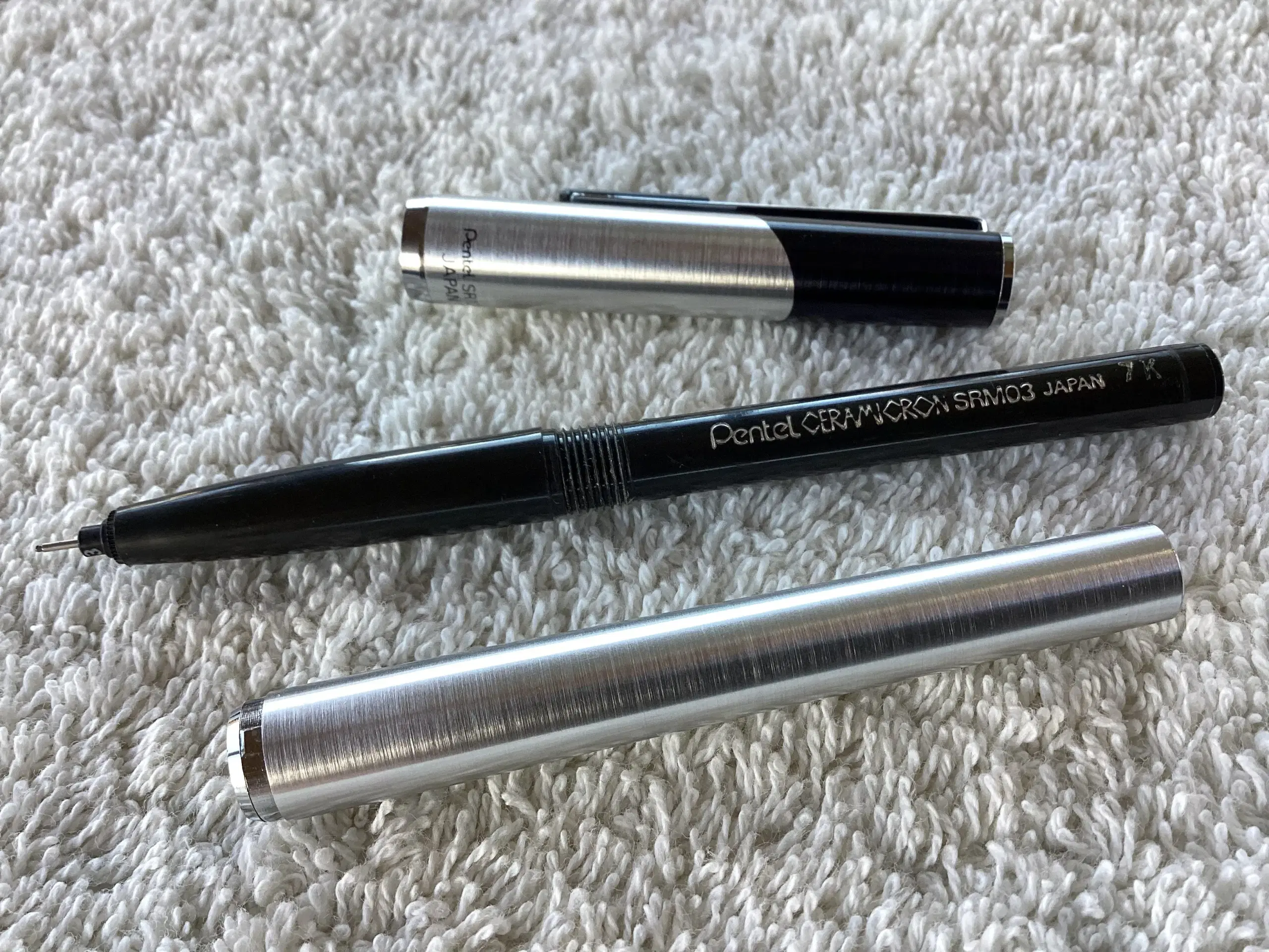 Elegant Pentel SR120 kuglepen