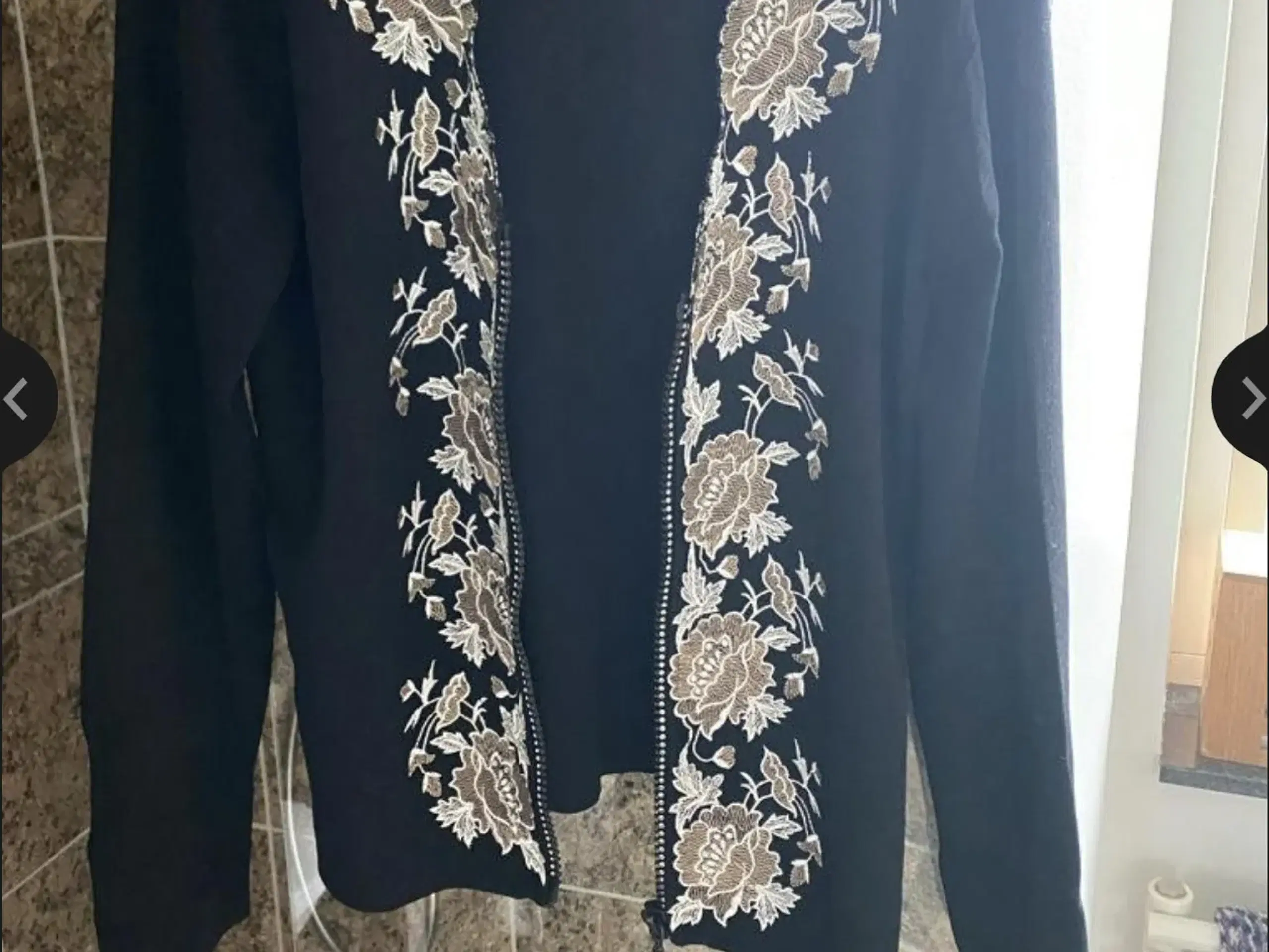 Smuk bluse/cardigan fra Stephen Y str L