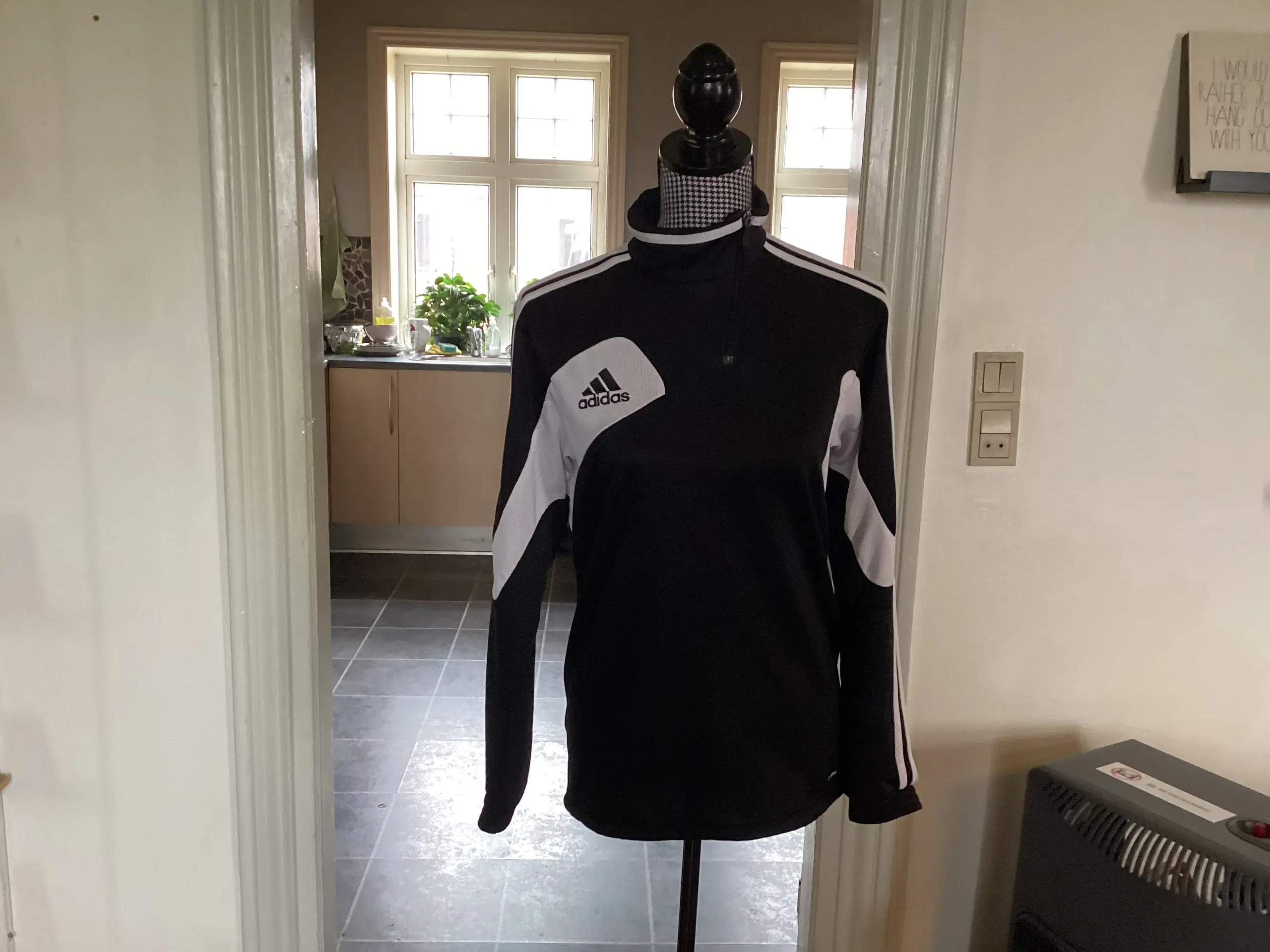 Hummel Adidas Nike Trøjer/ Bukser Forsk Str