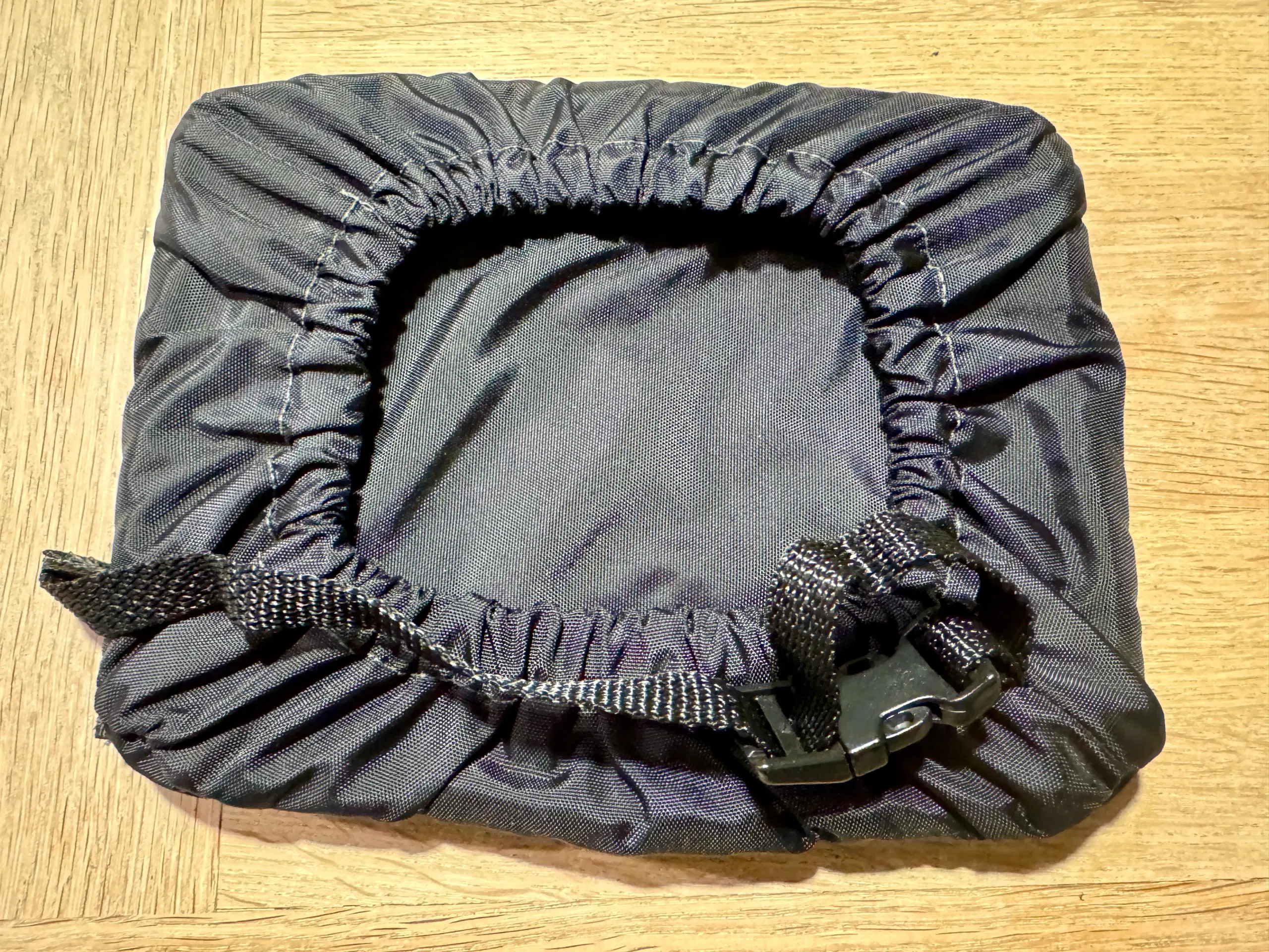 PortaBrace LC-6X8 Large Lens Cover