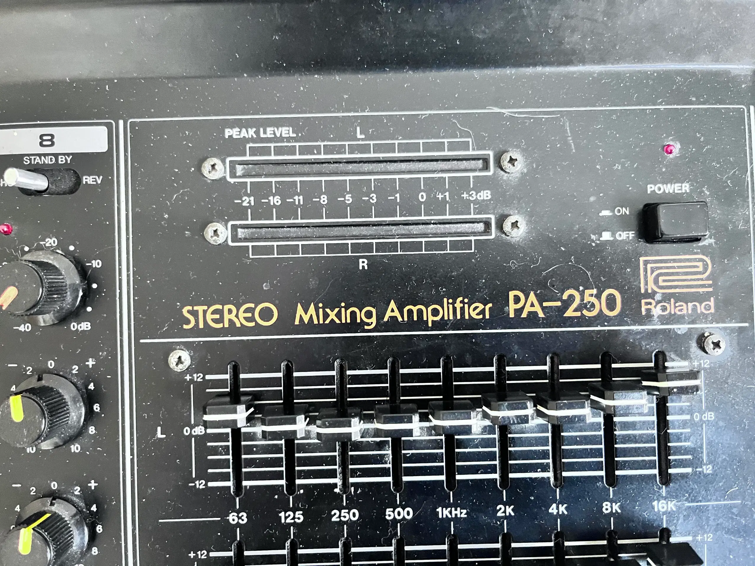 Roland pa-250 power Mixer