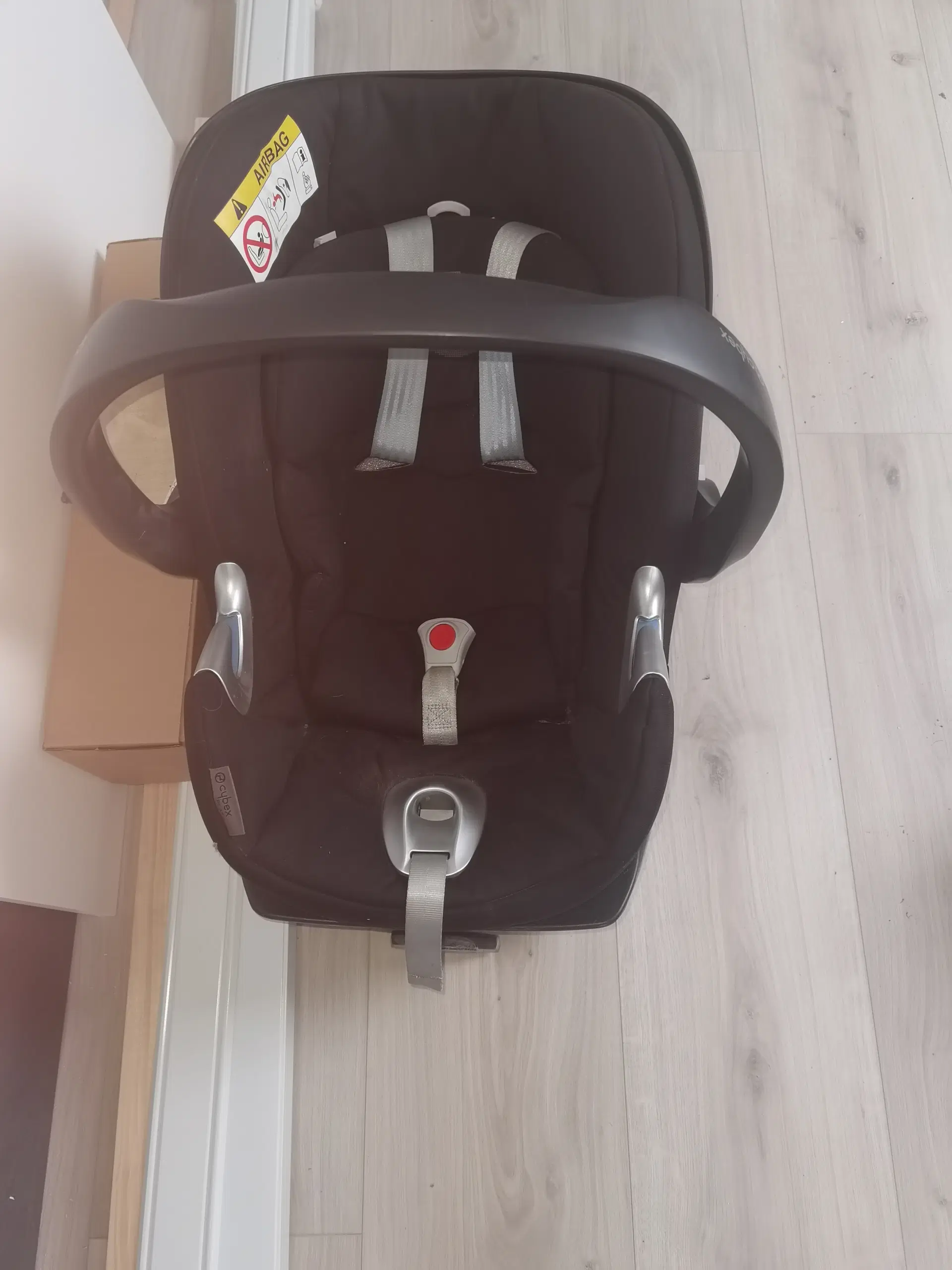 Cybex baby autostol Byd!