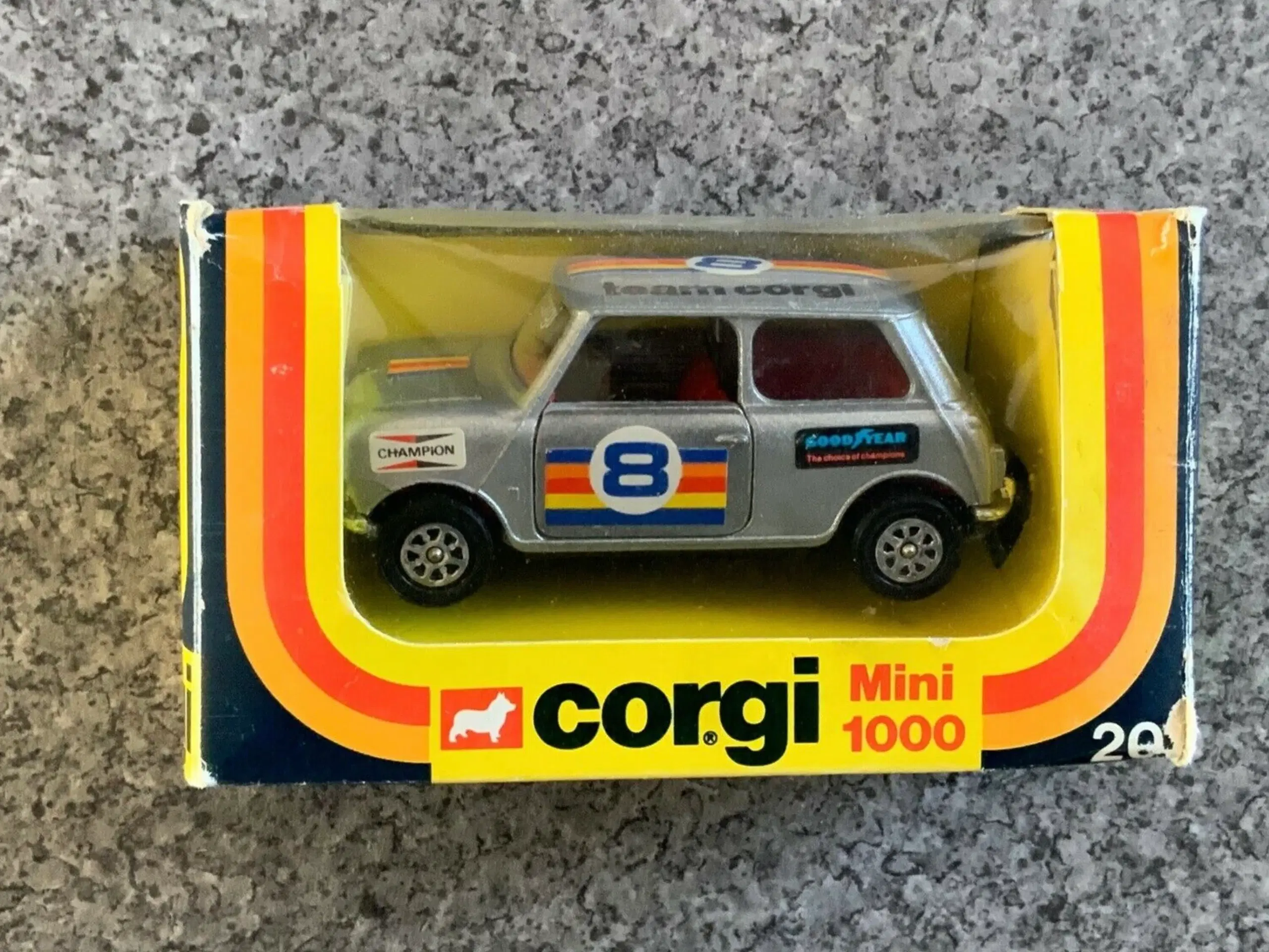 Corgi Toys No 201 Mini 1000 British Leyland