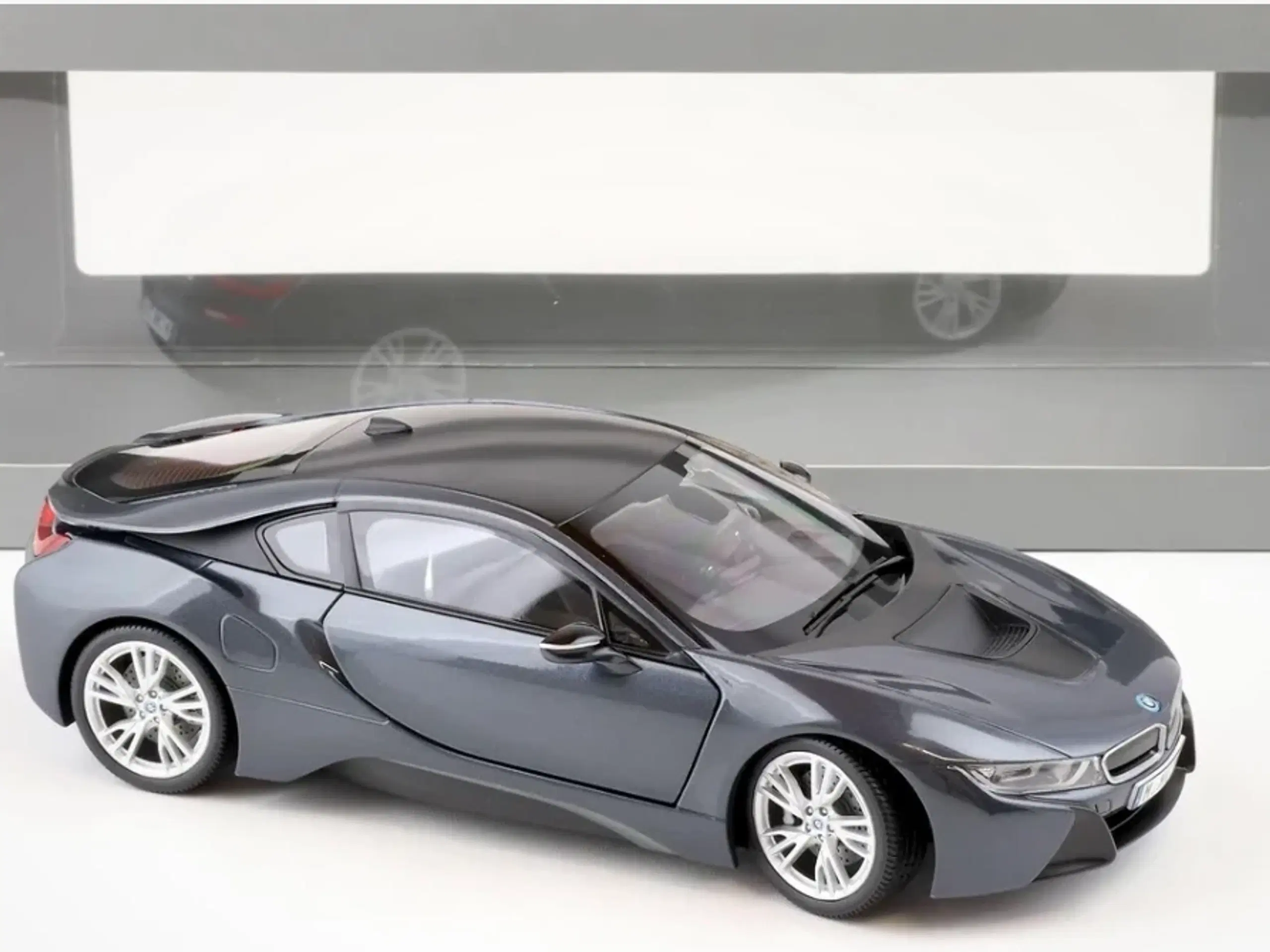 1:18 Bmw I8 Coupe 2013