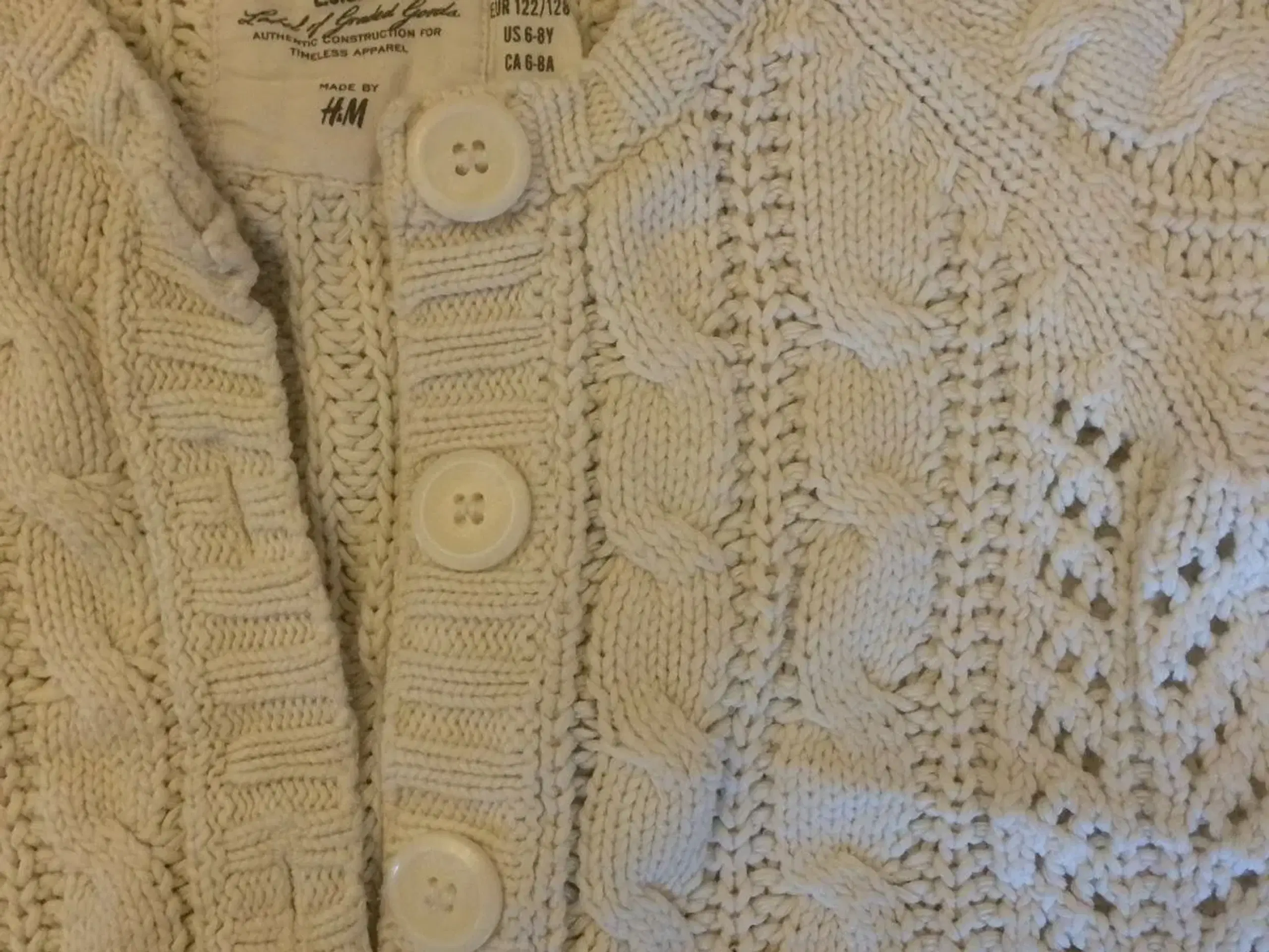 Kortærmet cardigan 122-128