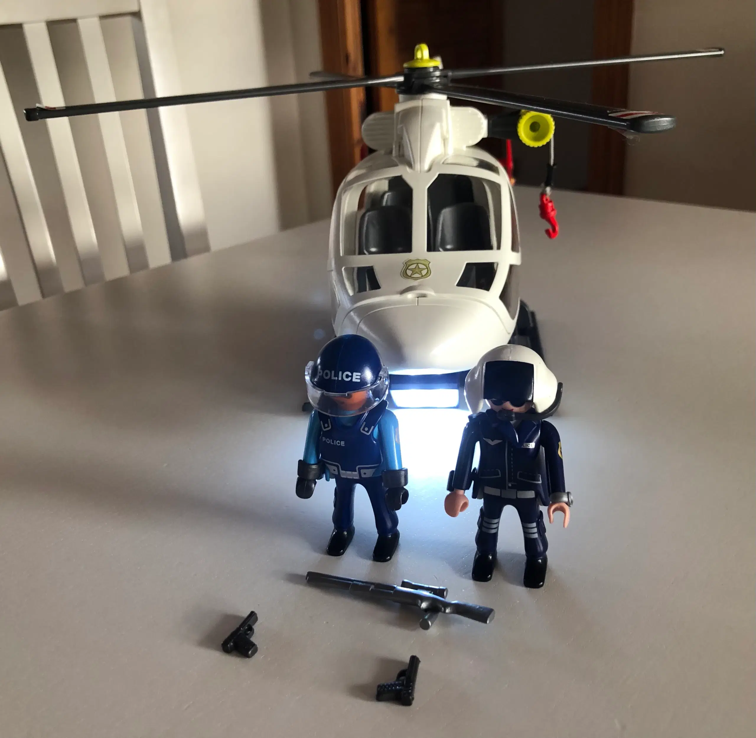 Playmobil: Politiets helikopter med Led-lys