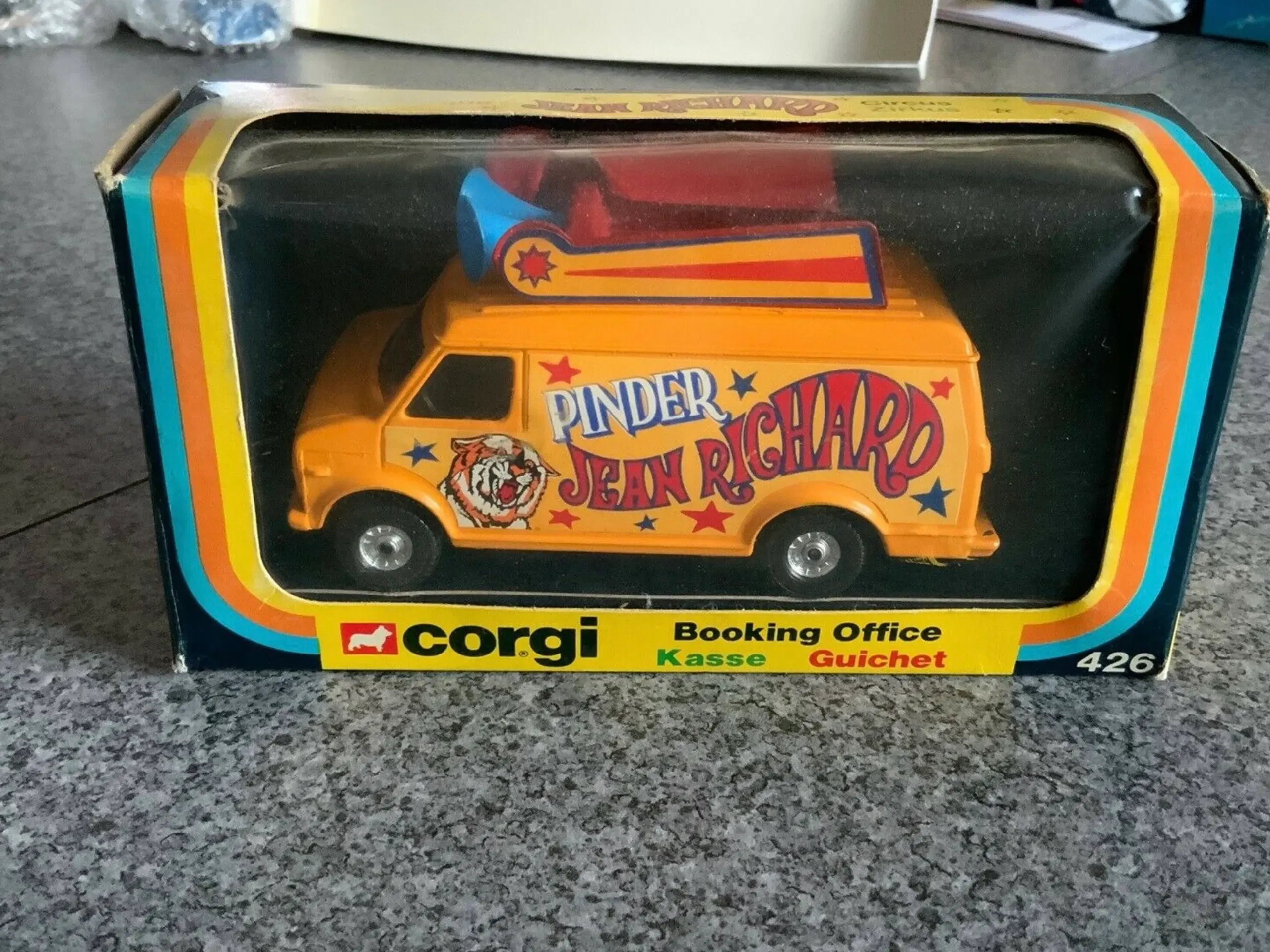 Corgi Toys No 426 Chevrolet Van scale 1:36